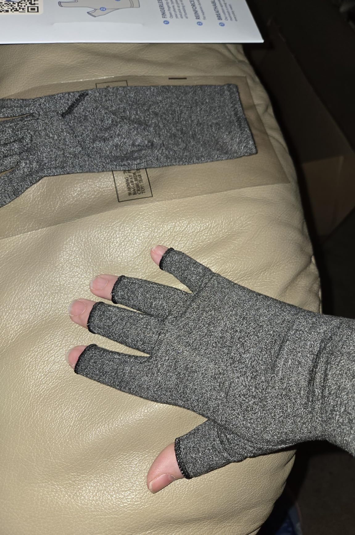 Dr. Frederick's Original Arthritis Compression Gloves for Women & Men - Doctor-Developed Fingerless Hand Support for Arthritis Pain, Carpal Tunnel, Swelling & Poor Circulation - Everyday Wear - Medium customer photo 2