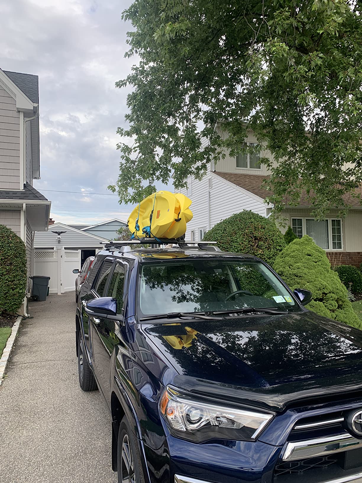 Rhino-Rack Nautic Kayak Roof Rack, Stack Up to 4 Kayaks Side by Side, Folds Down for Storage, Includes 4 Rapid Tie Down Straps, Aluminum & Glass Reinforced Nylon for Maximum Durability (S520) customer photo 2