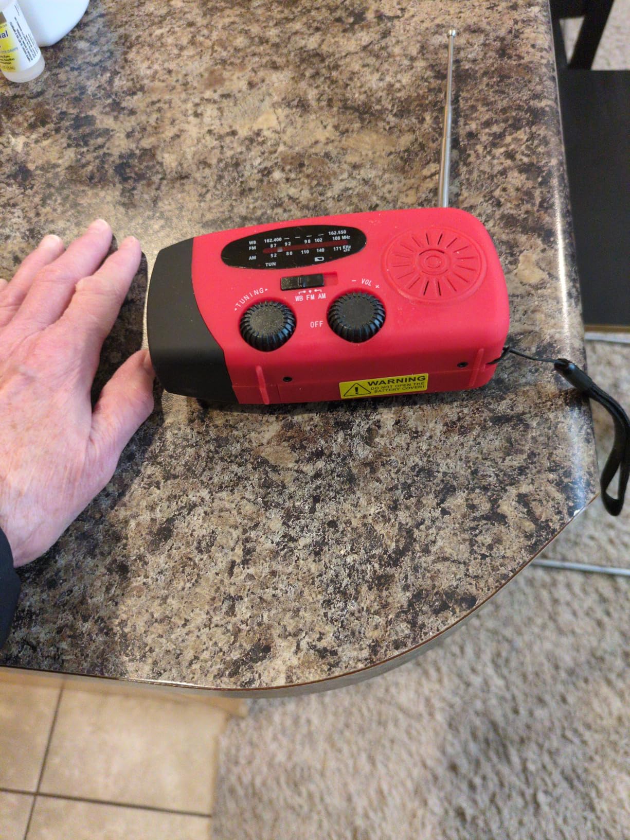 RunningSnail Emergency Hand Crank Radio With LED Flashlight For Emergency, AM/FM NOAA Portable Weather Radio With 2000mAh Power Bank Phone Charger, USB Charged & Solar Power For Camping, Emergency customer photo 1