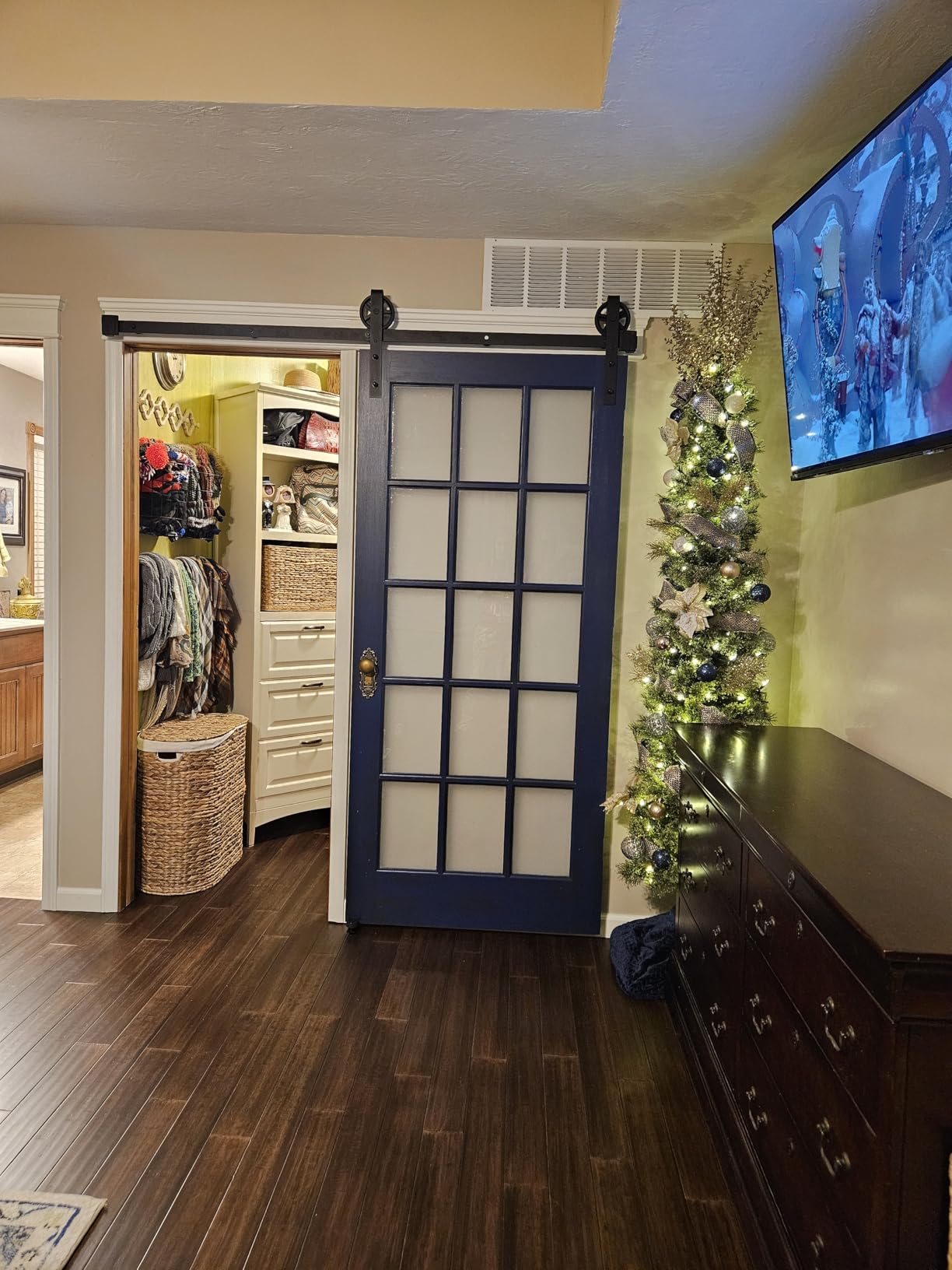 SMARTSTANDARD 6.6 Feet Heavy Duty Sliding Barn Door Hardware Kit, Black, Smoothly and Quietly, Simple and Easy to Install, Fit 36