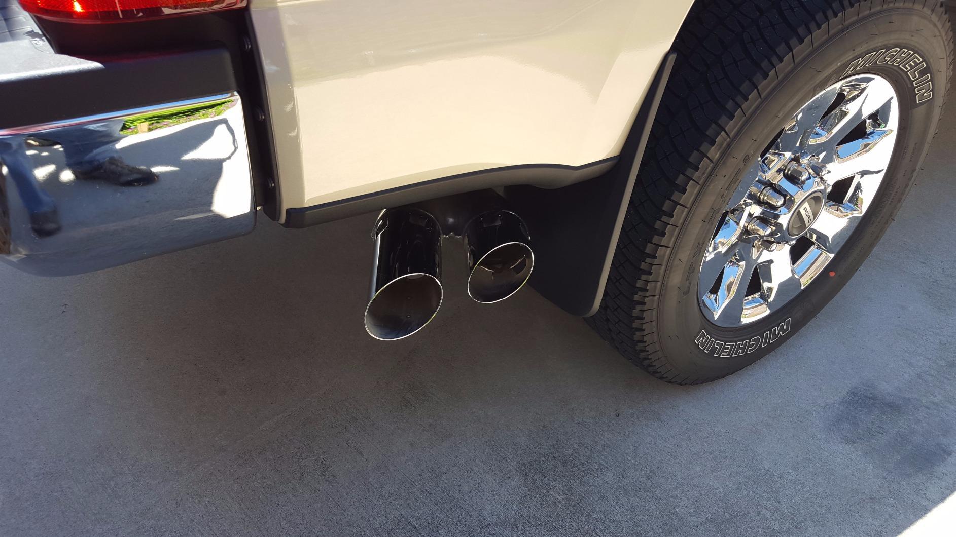 Husky Liners - Front & Rear Mud Guards | Fits 2017-2024 Ford F-250/F-350 w/Single Rear Wheels & w/o OEM Fender Flares - Black, 4 Pc | 58466 customer photo 2