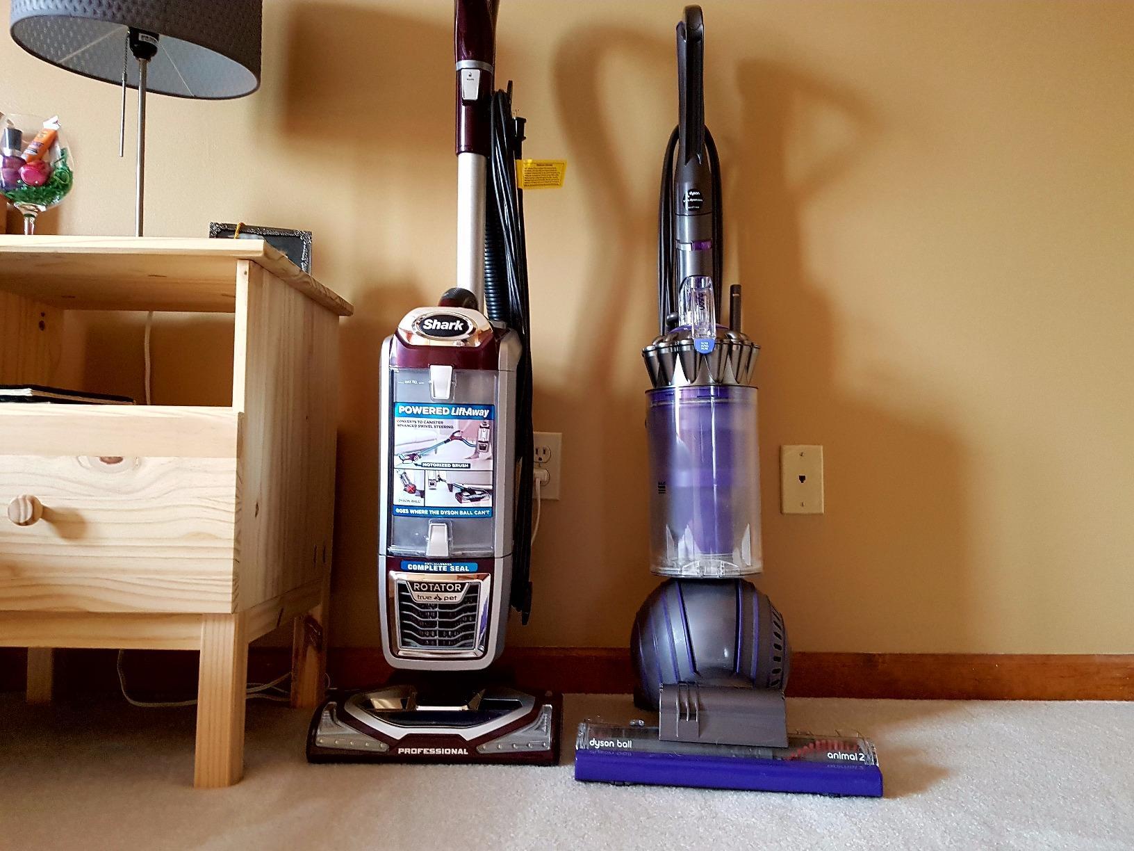 Upright Vacuum Cleaner, Ball Animal 2, Iron/Purple customer photo 1