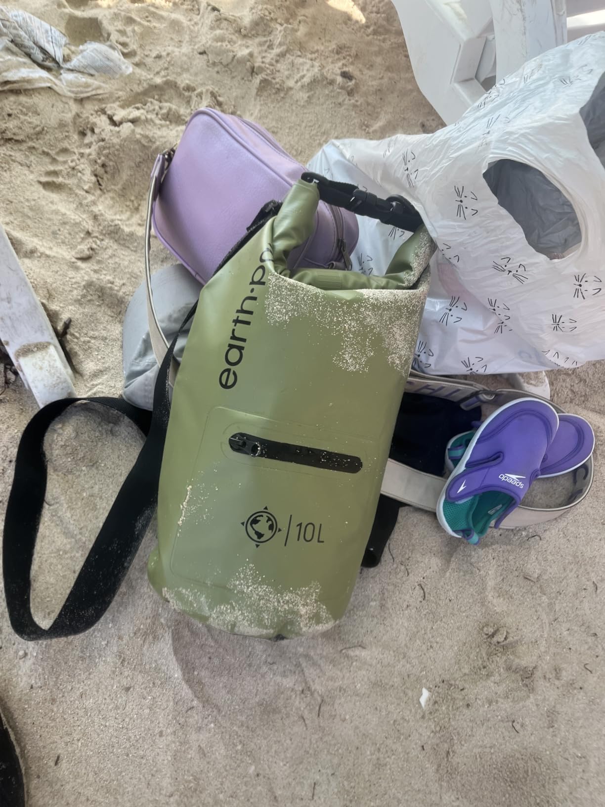 Earth Pak Waterproof Dry Bag with Zippered Pocket - Waterproof Dry Bag Backpack Keeps Gear Dry customer photo 1