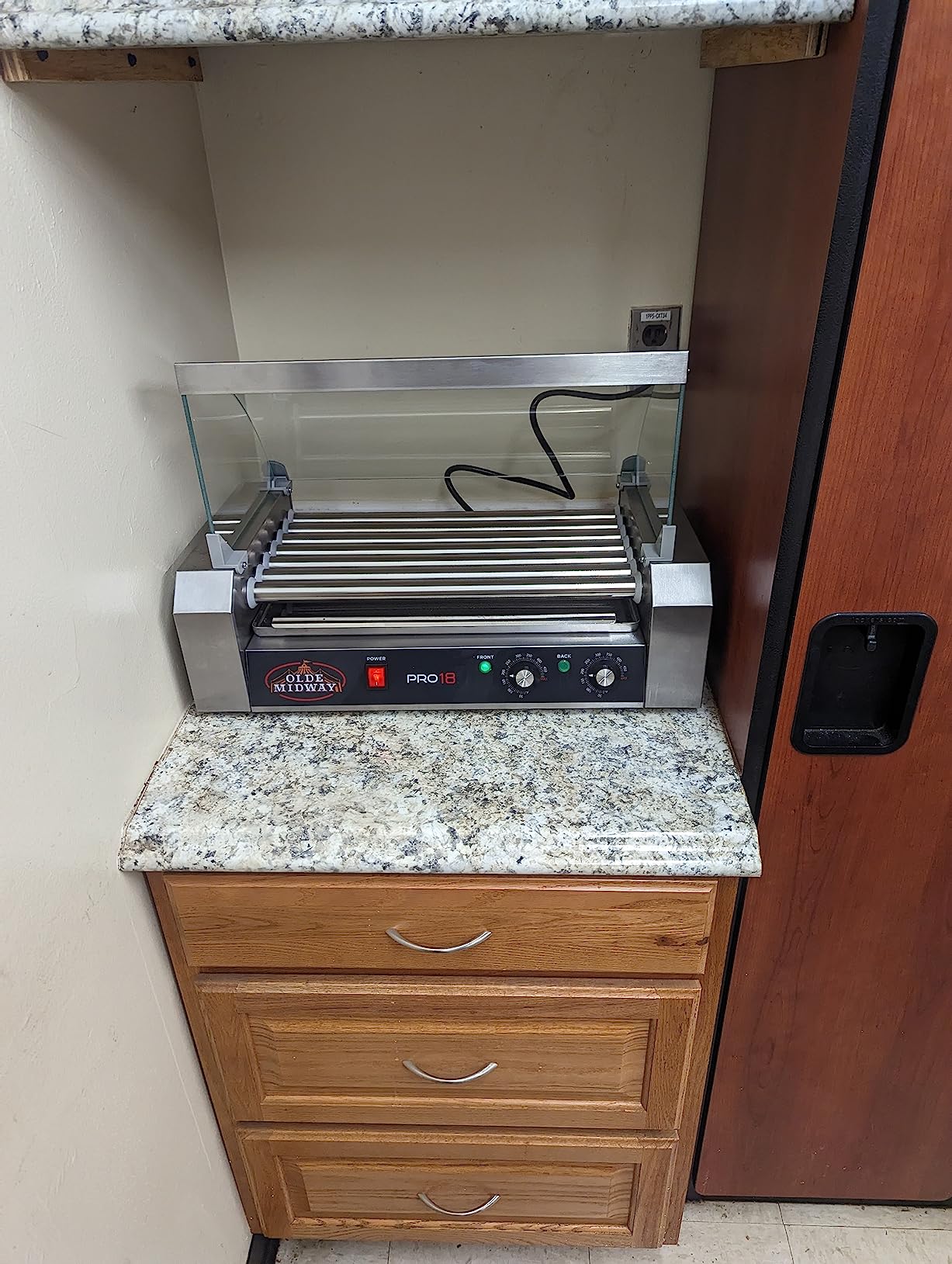 Olde Midway Electric 30 Hot Dog 11 Roller Grill Cooker Machine with Cover 1400-Watt - Commercial Grade customer photo 1