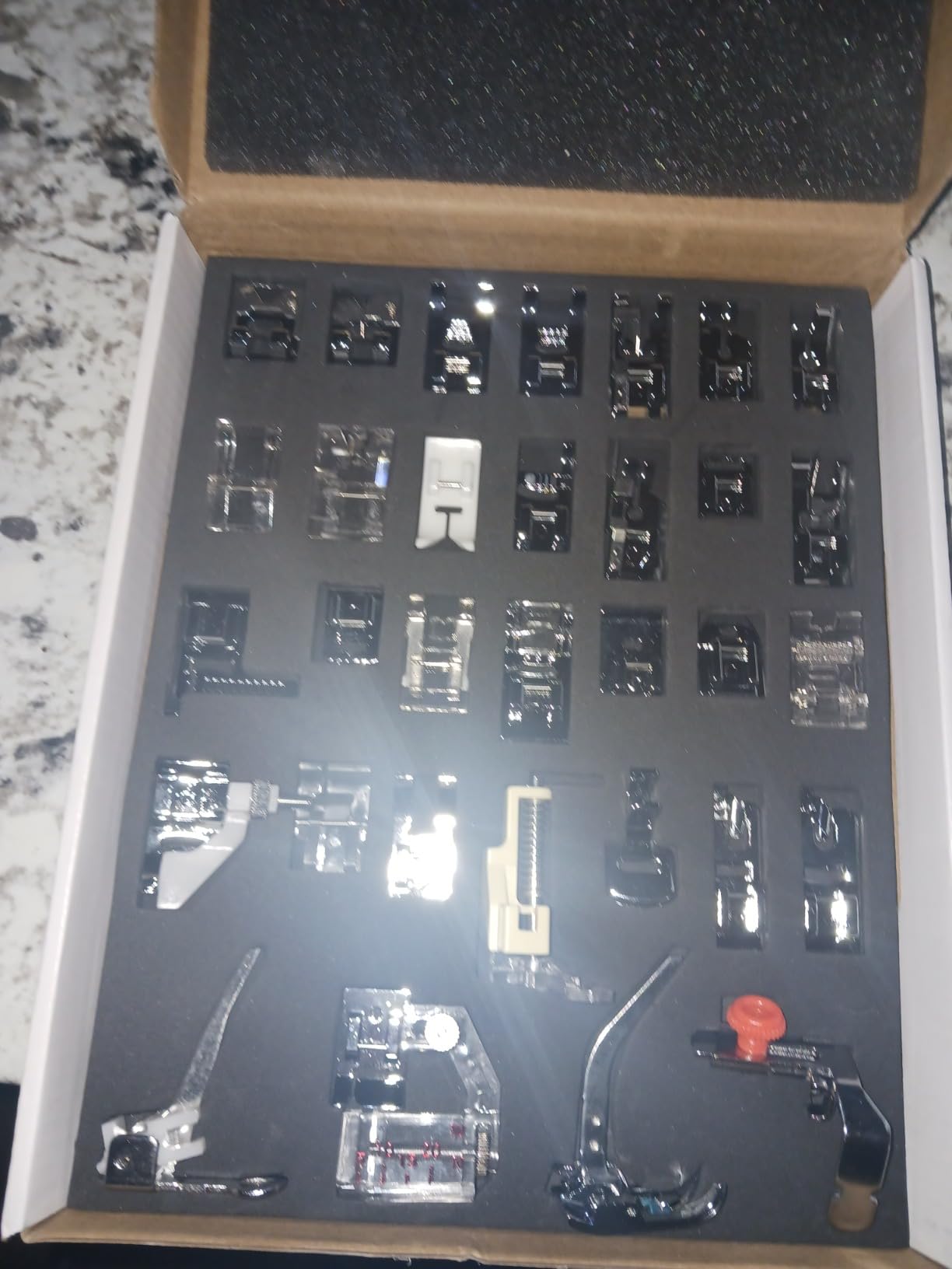 Sewing Machine Presser Foot Set 32 Pcs for Singer, Brother, Babylock, Janome, Elna, Toyota, New Home, Simplicity, Necchi, Kenmore, and Most of Low Shank Sewing Machines customer photo 2