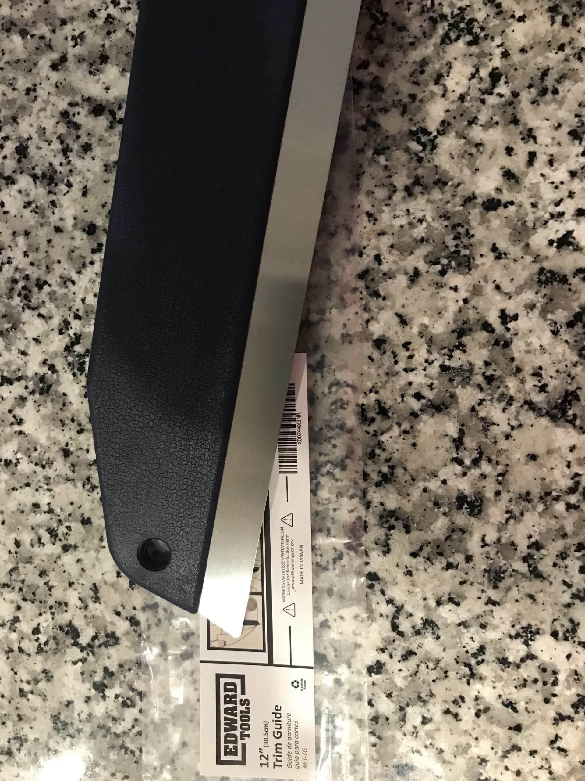 Edward Tools Paint Trim Guard - 12 Stainless Steel Trim Guide Blade is perfect size for painting - Works for cutting guide - Ideal thickness for precision painting customer photo 2