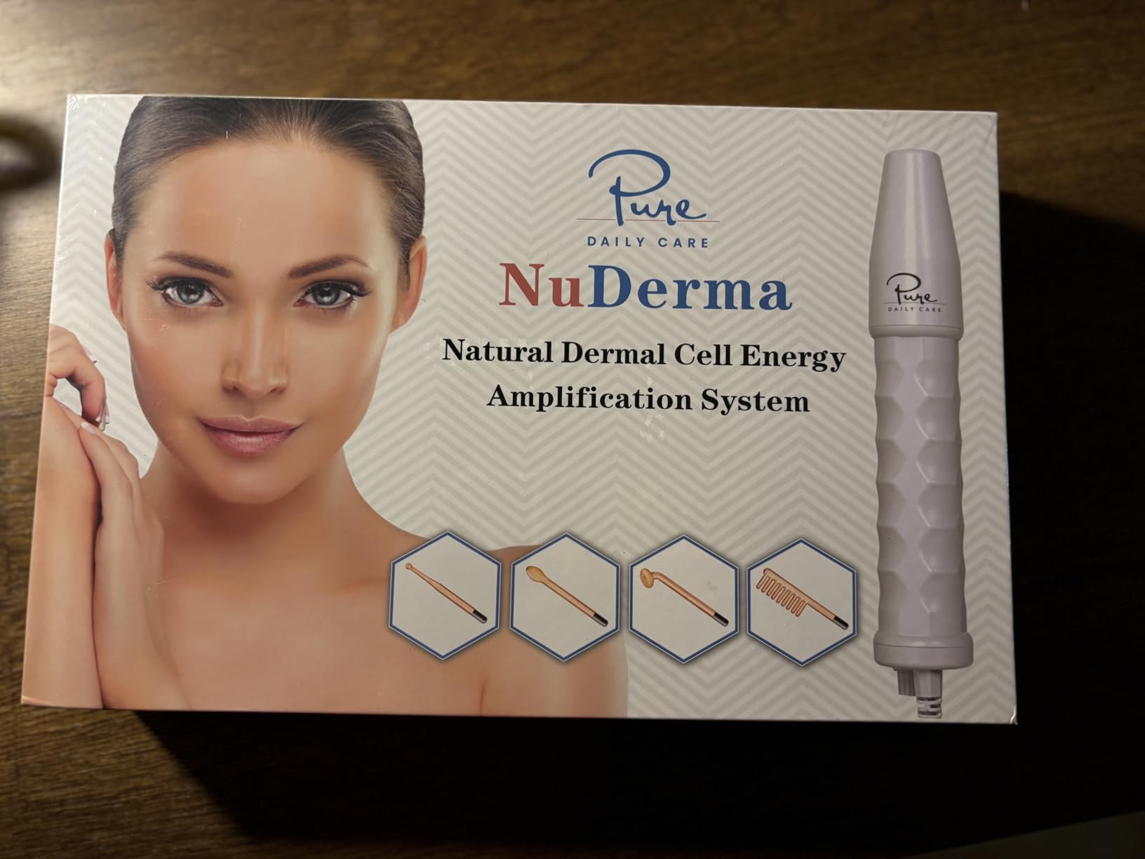 Pure Daily Care NuDerma Handheld Skin Therapy Wand Machine w/Neon - Anti-Aging - Skin Tightening - Wrinkle Reducing - Dark Circles - Clarifying - Hair & Scalp Stimulator customer photo 2