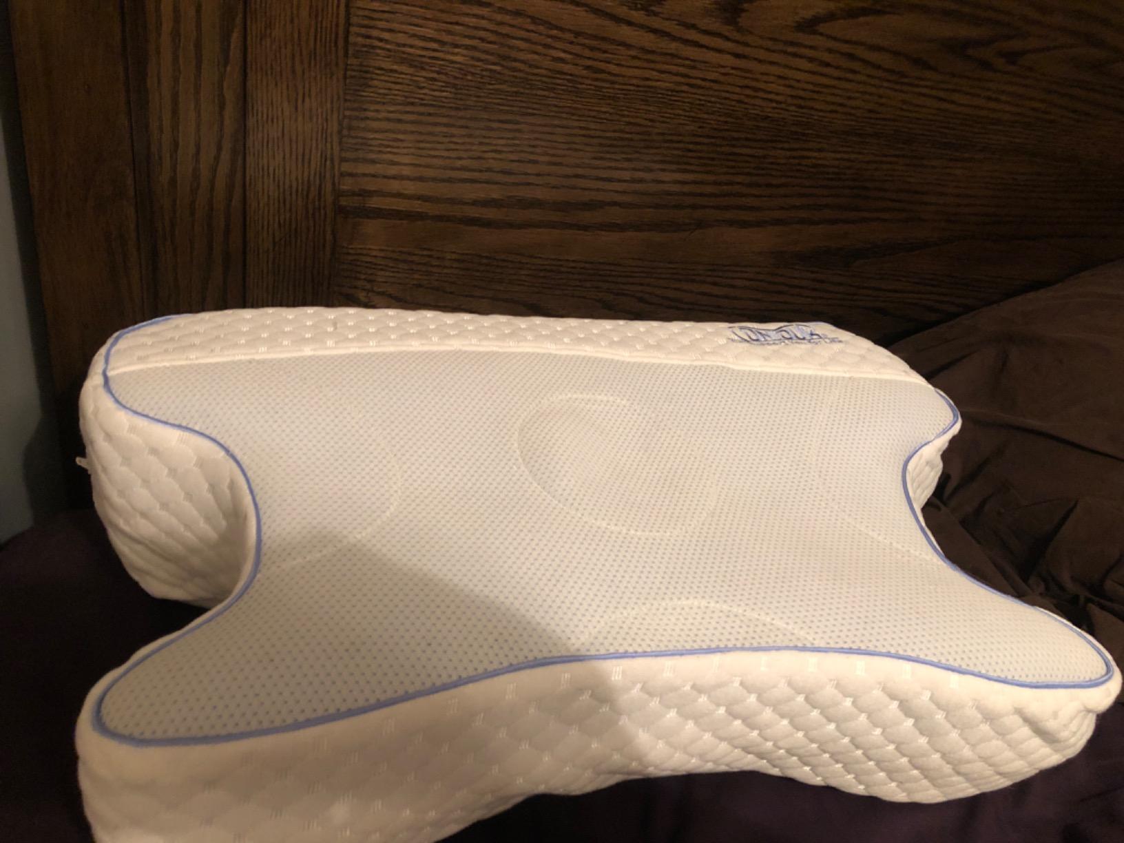 Contour CPAPMax 3-in-1 Adjustable CPAP Comfort Pillow for Side, Back or Stomach Sleepers to Reduce Air Leaks, Dryness & Mask Discomfort - Works with All Mask Types customer photo 1