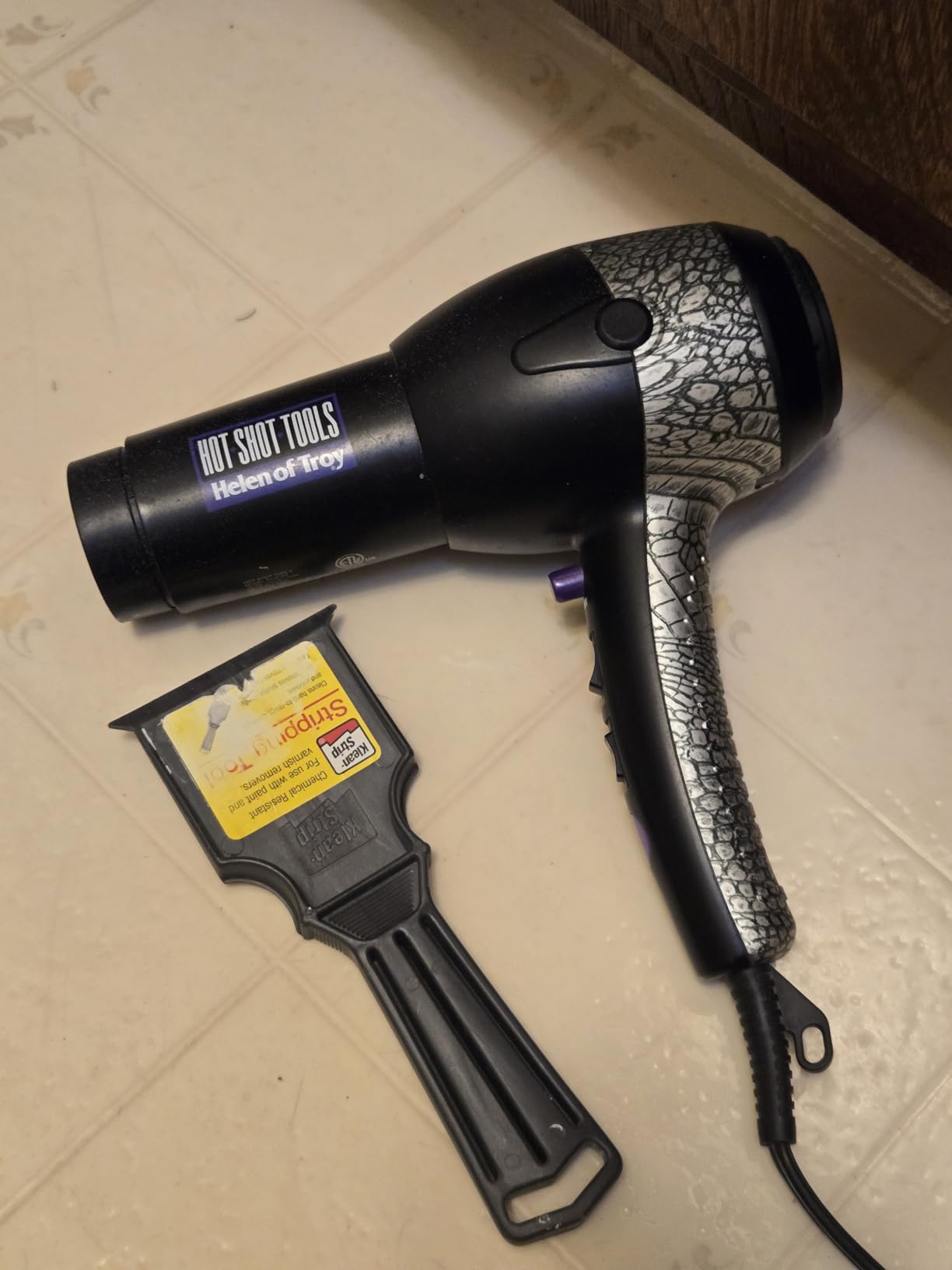 Baby Proofing Child Safety Locks (12 Pack) by Skyla Homes - The Safest, Quickest and Easiest 3M Adhesive Cabinet Latches, No Screws & Magnets, Multi-Purpose for Furniture, Kitchen, Ovens, Toilet Seats customer photo 1