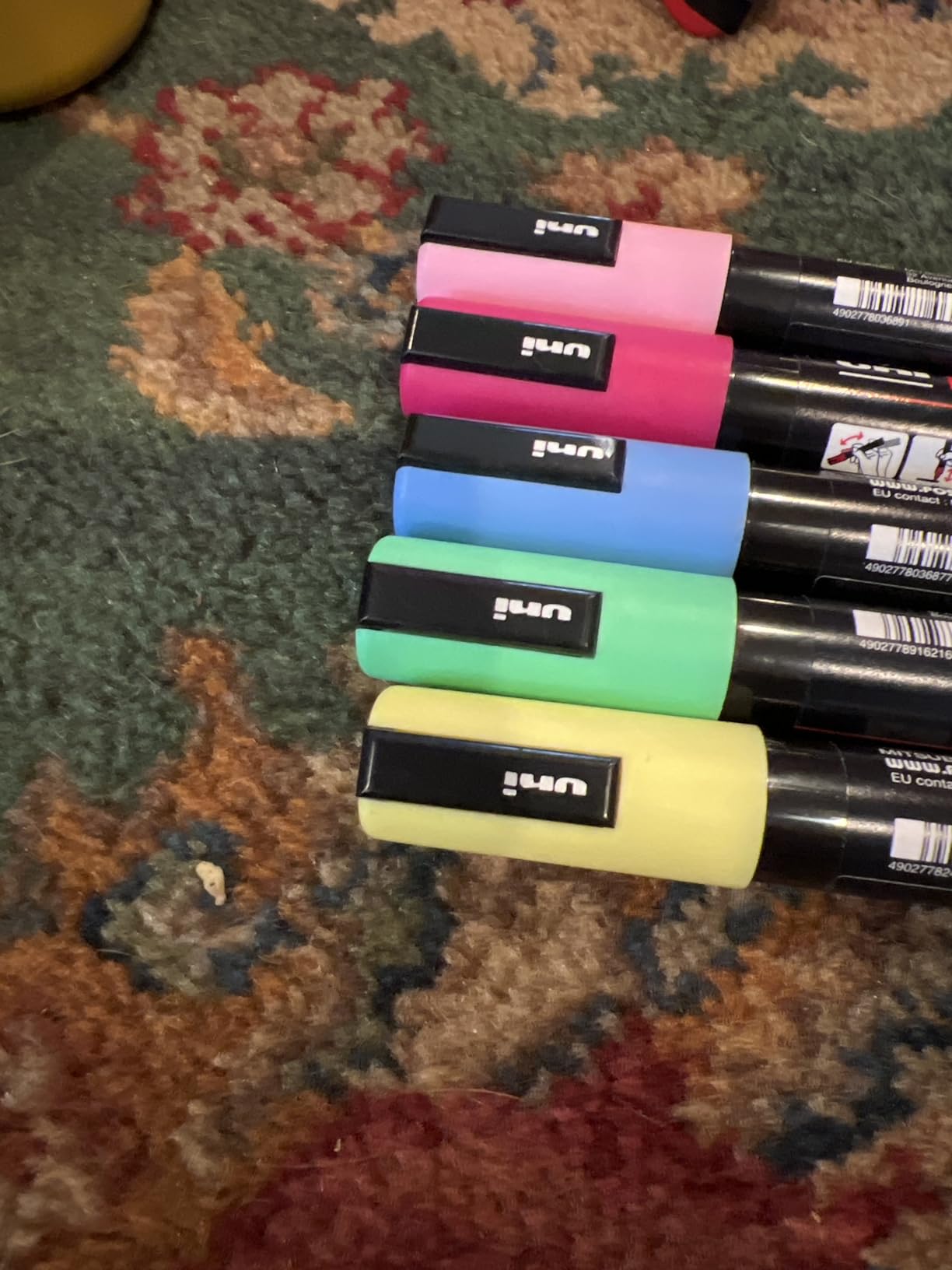 Uni Posca Paint Markers, 5M Medium Acrylic Markers with Reversible Tips, Artist Recommended for Gifts, Decorations, Fabric, Metal, Glass, Wood and Canvas, Assorted Colors, Set of 29 customer photo 2