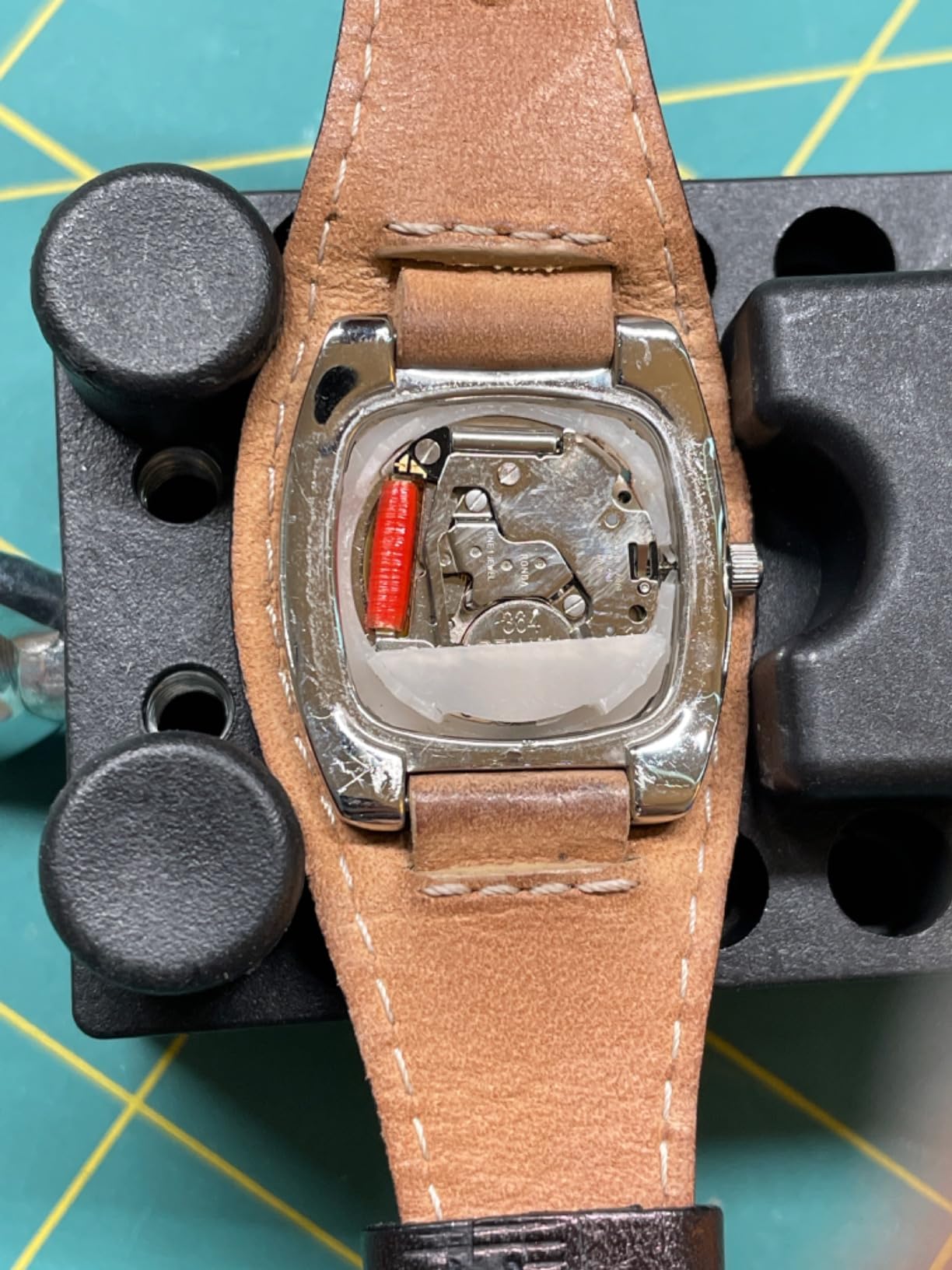 【New Upgraded】Eventronic Watch Repair Kit Professional 154PCS, Watch Link Removal Kit, Watch Battery Replacement Tool Kit & Strap Adjustment, Watch Tool Kit, Watch Band Pin Tool with Carrying Case customer photo 2