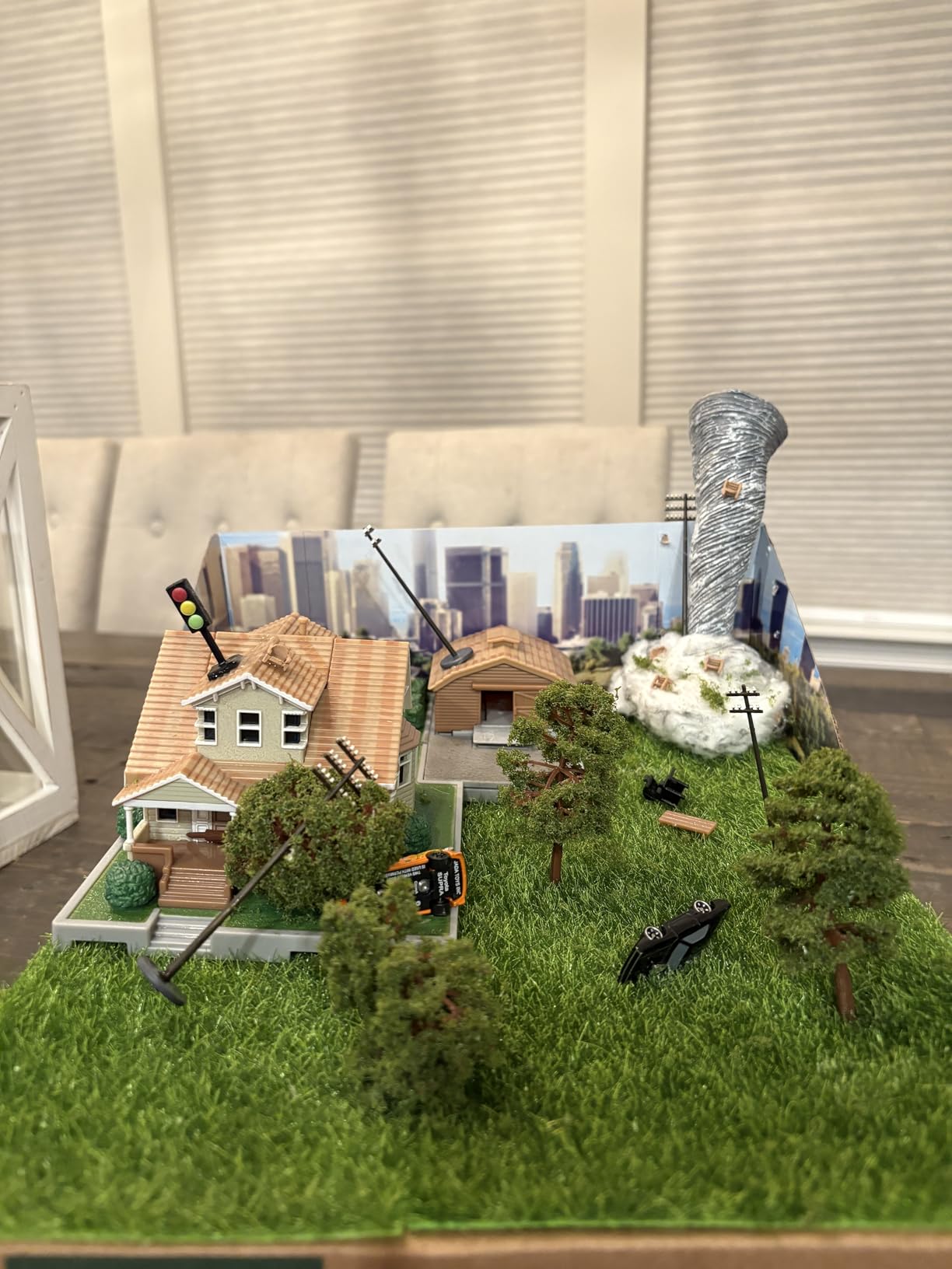 Shindel 4 Packs Fake Grass Decor for Crafts, 6