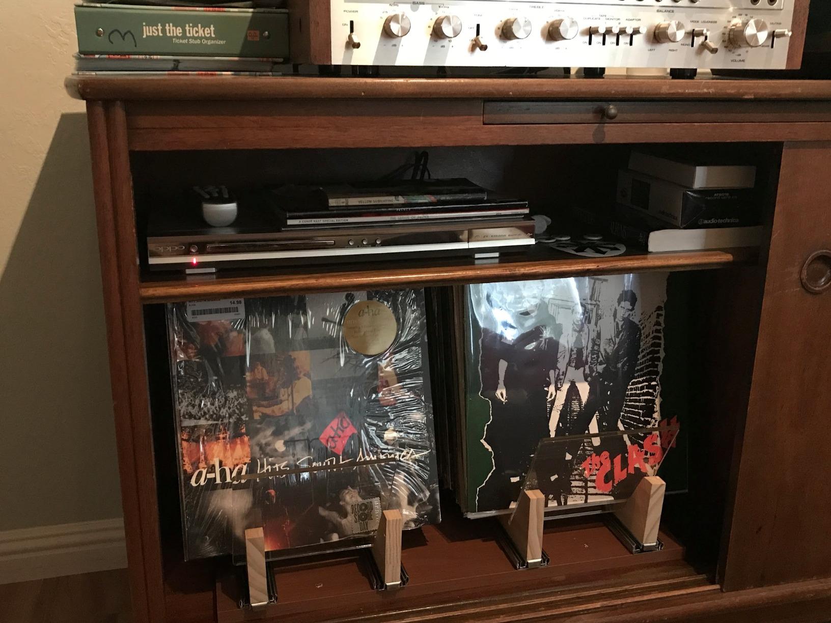 KAIU Vinyl Record Storage - Solid Wood with Crystal Clear Acrylic Holder - Premium Design, Perfect 12