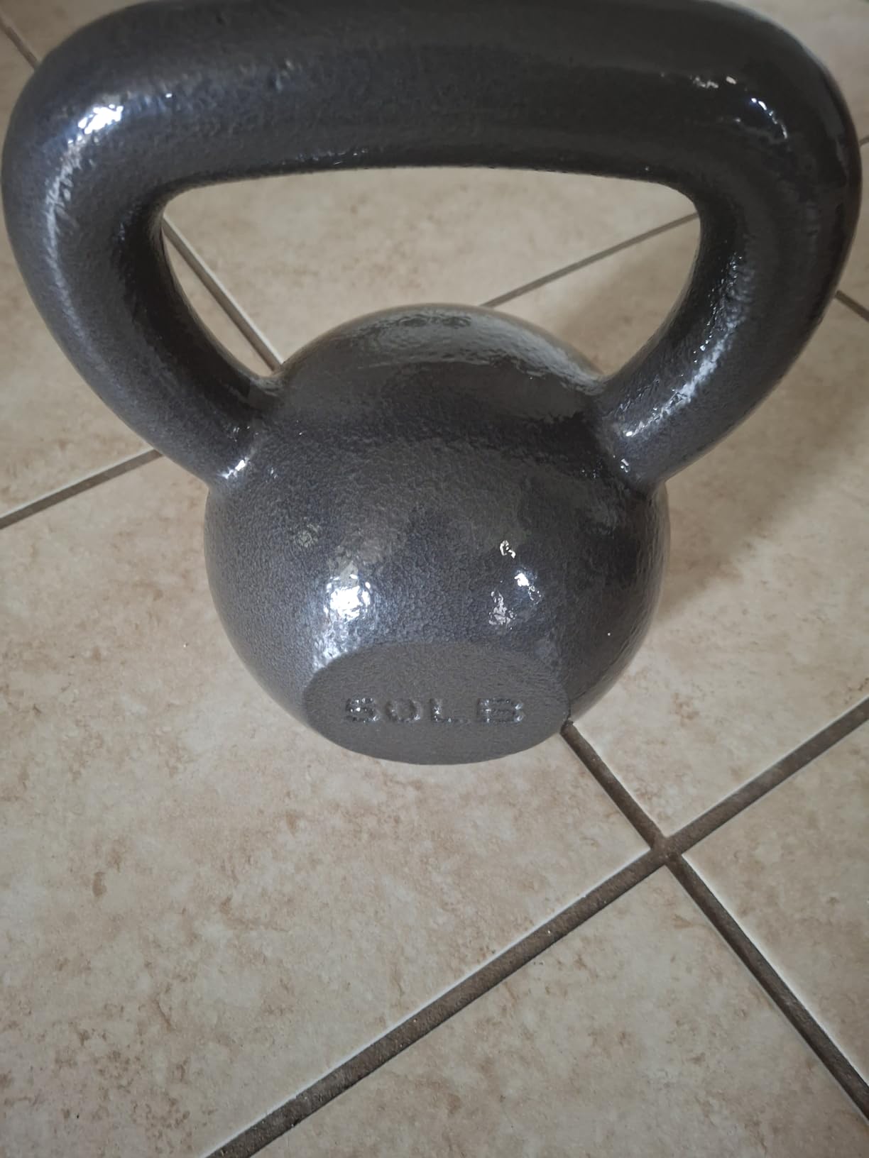 Amazon Basics Cast Iron Kettlebell customer photo 2