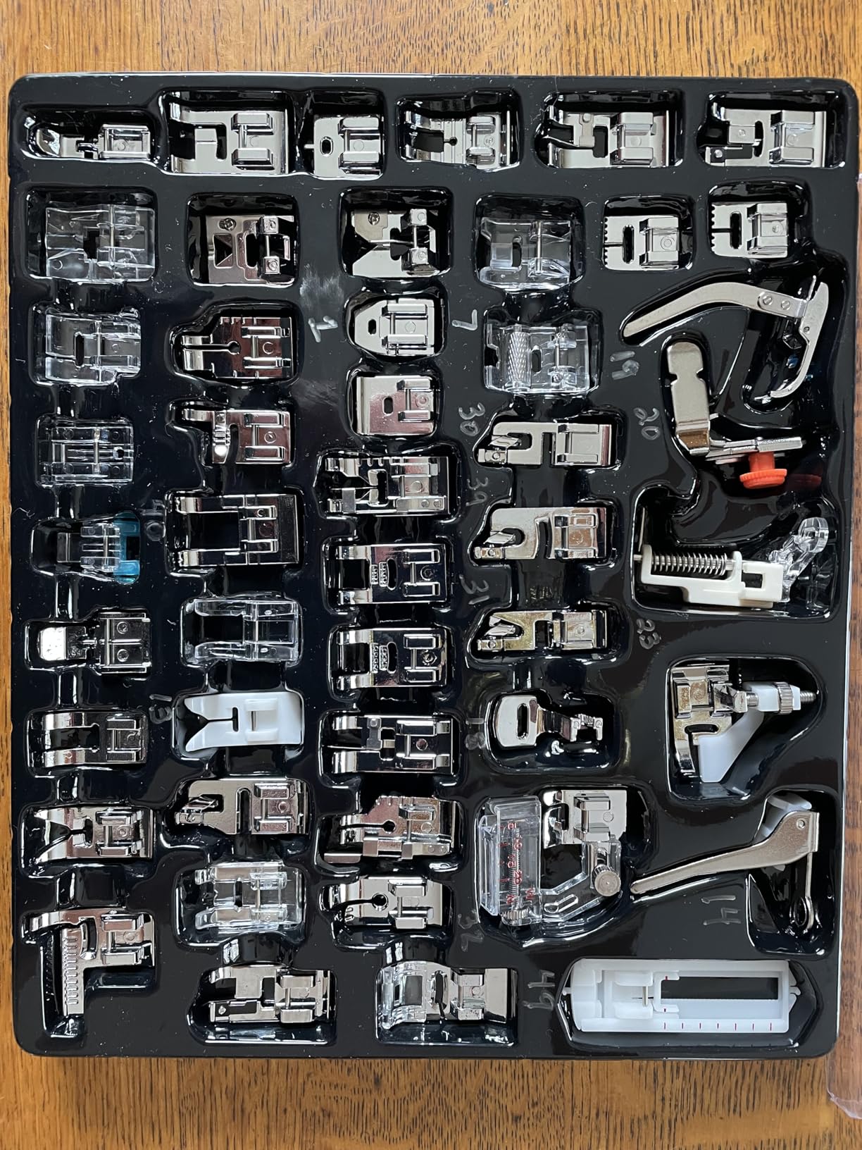 48Pcs Sewing Machine Presser Feet Foot Set for Brother, Babylock, Singer, Janome, Elna, Toyota, New Home, Simplicity, Kenmore customer photo 2