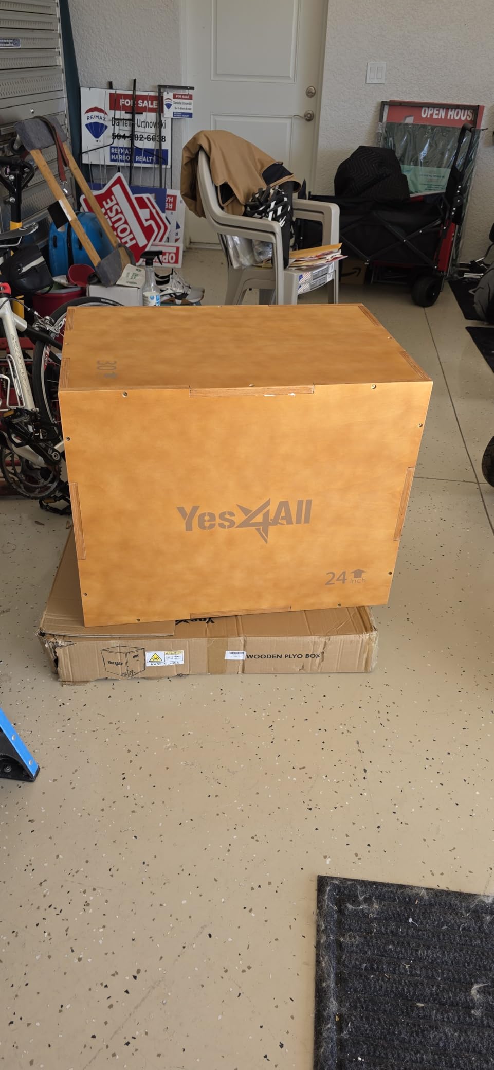 Yes4All Plyo Box, 3-in-1 Wooden Box Jumps for Home Gym, 450 lbs Boxes Step Up with Smooth Edges & Wide Built-in Handles for Jumping, Strength Training, Lunges, Squats, Dips customer photo 1