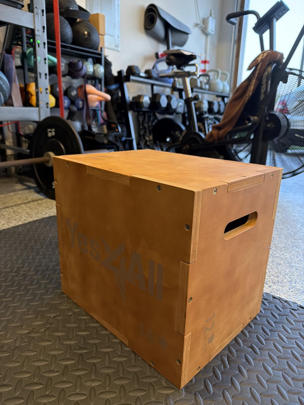 Yes4All Plyo Box, 3-in-1 Wooden Box Jumps for Home Gym, 450 lbs Boxes Step Up with Smooth Edges & Wide Built-in Handles for Jumping, Strength Training, Lunges, Squats, Dips customer photo 2