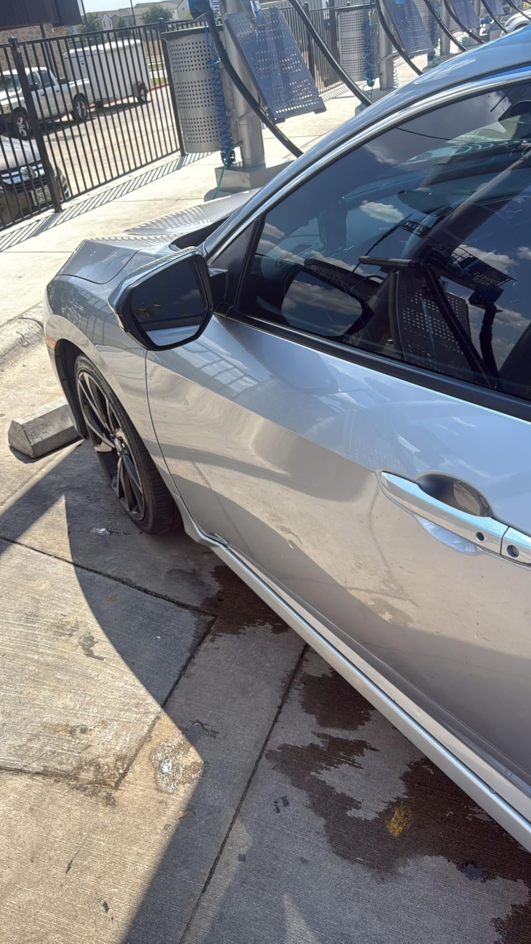 BDK Floor Mats, 4-Piece All-Weather Car Mat with Universal Fit Design, Durable Rubber Car Floor Mats with Capture Ridges, Waterproof for Cars Trucks SUV (Black) customer photo 2