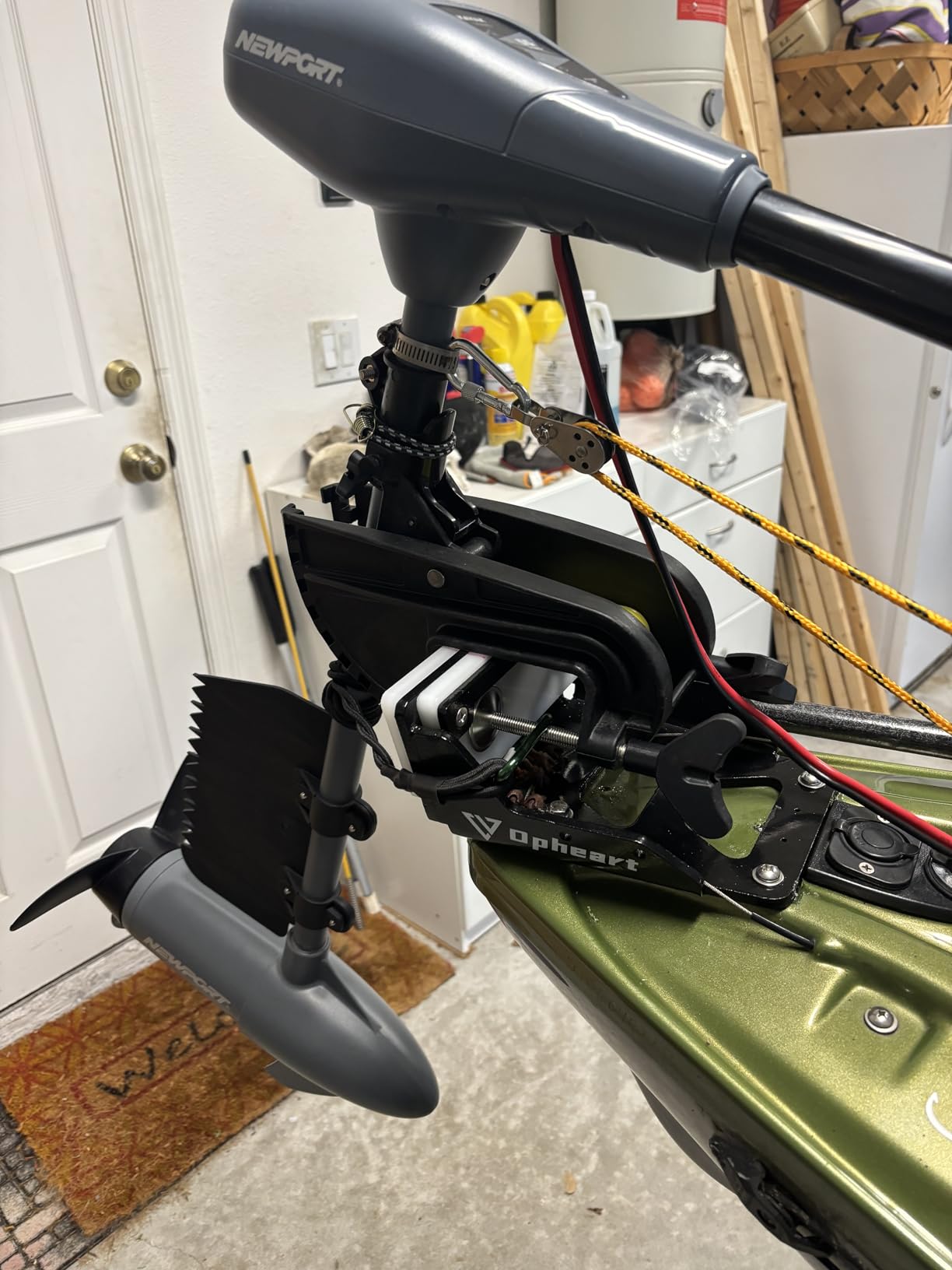 Newport Kayak Series 55lb Thrust Transom Mounted Saltwater Electric Trolling Motor w/LED Battery Indicator (24