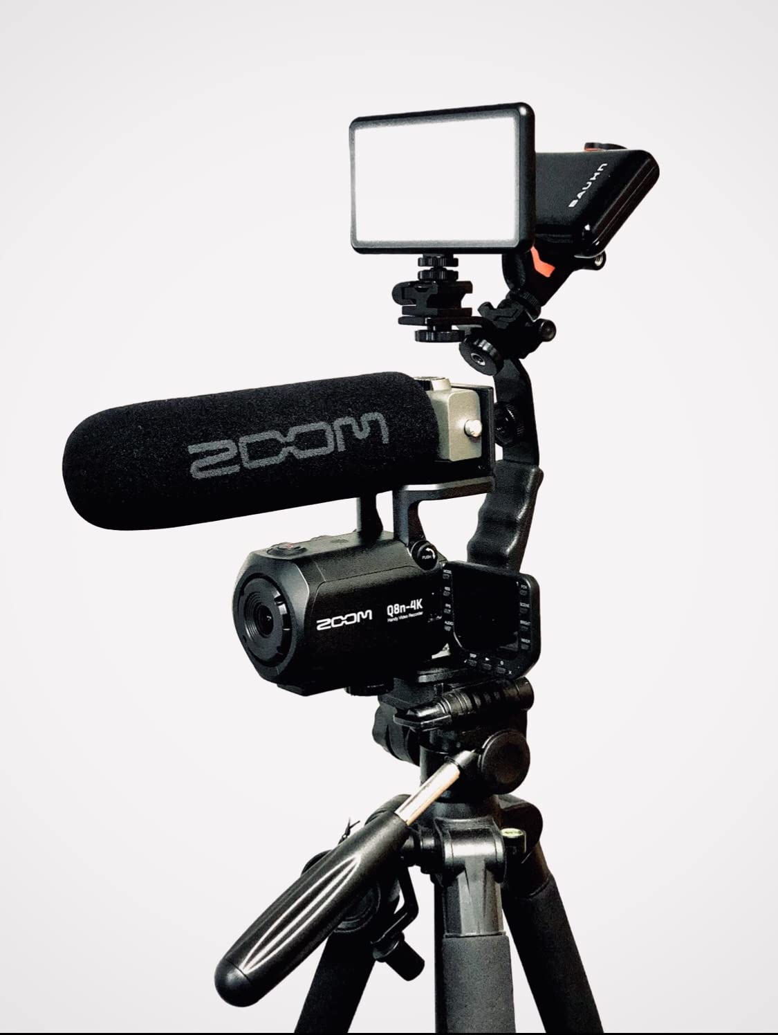 ChromLives Camera L Bracket Mount Video Grip L-Bracket with Dual Flash Cold Shoe Mount 1/4'' Tripod Screw, Heavy Duty Padded Hand Grip for DSLR Camera Camcorder (Updated) customer photo 2