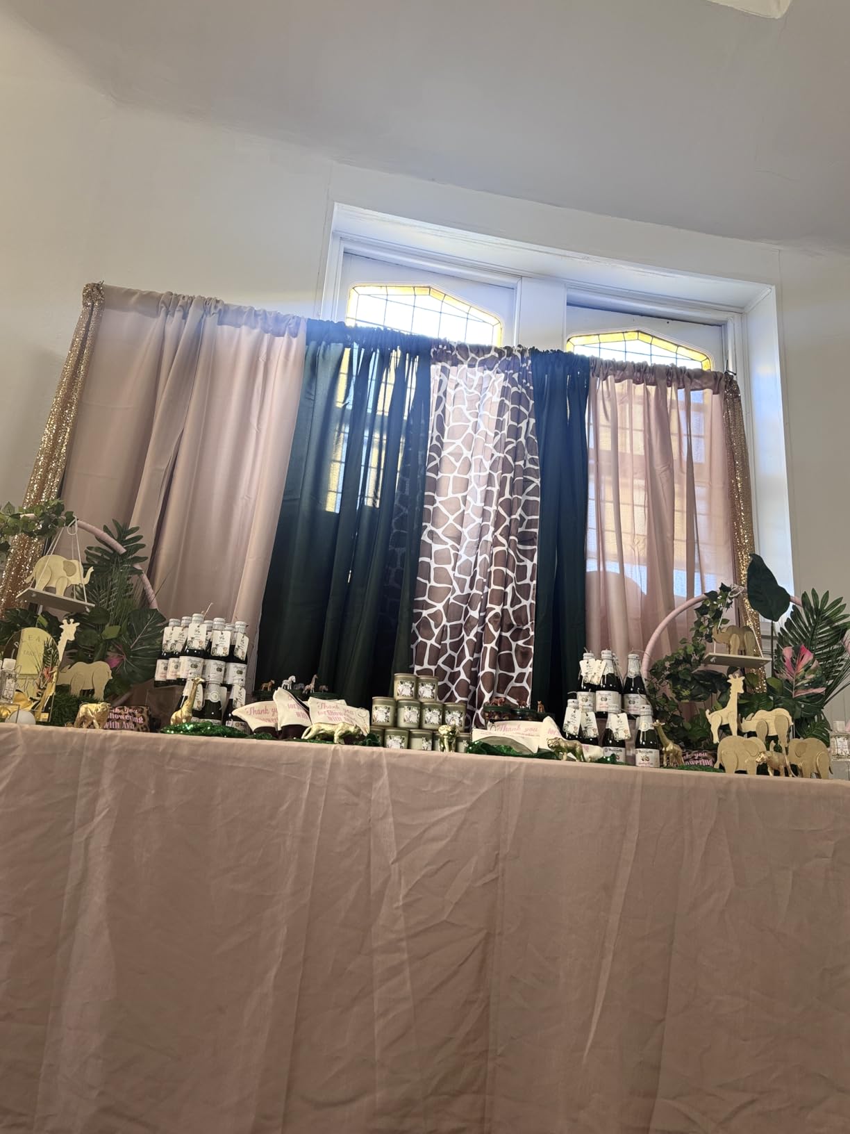 EMART Heavy Duty Backdrop Stand 10 x 12ft Photo Video Studio Adjustable Photography Background Support System Kit with Carry Bag customer photo 1