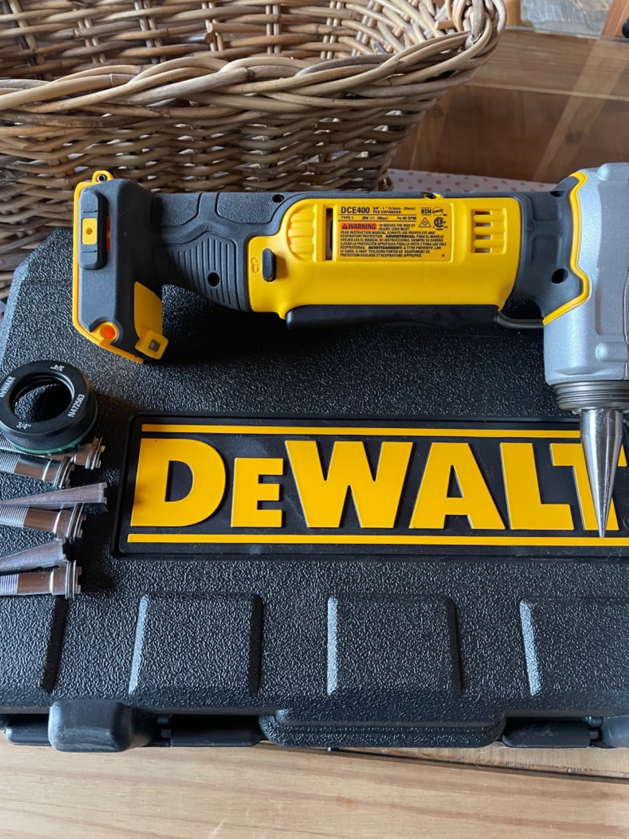 DEWALT 20V MAX* PEX Expander Tool Kit, 1-Inch (DCE400D2) customer photo 2