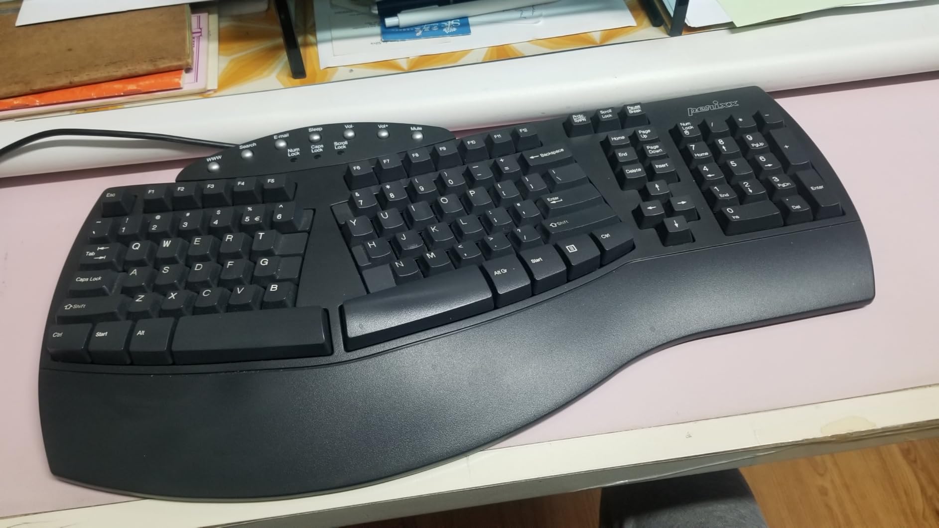 Perixx PERIBOARD-512B Wired Ergonomic Keyboard - Split Keyboard, Wrist Rest, Natural Typing - Wired USB Connectivity - US English - Black customer photo 1