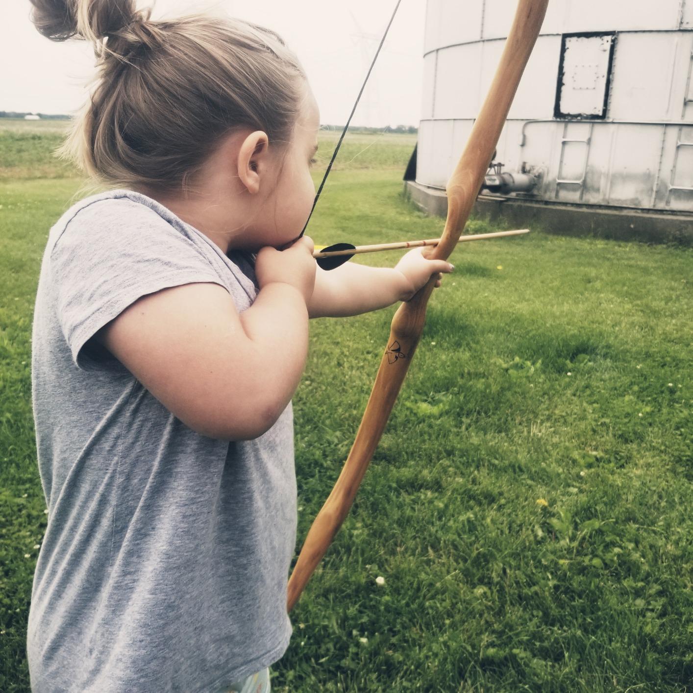 KESHES Dacron Bow String Replacement for Archery Recurve Traditional & Longbow Bows Bowstring - Sizes 12, 14, 16 Strands - Length Sizes 44-70 Inches, 2 Brass Nocks Included customer photo 2