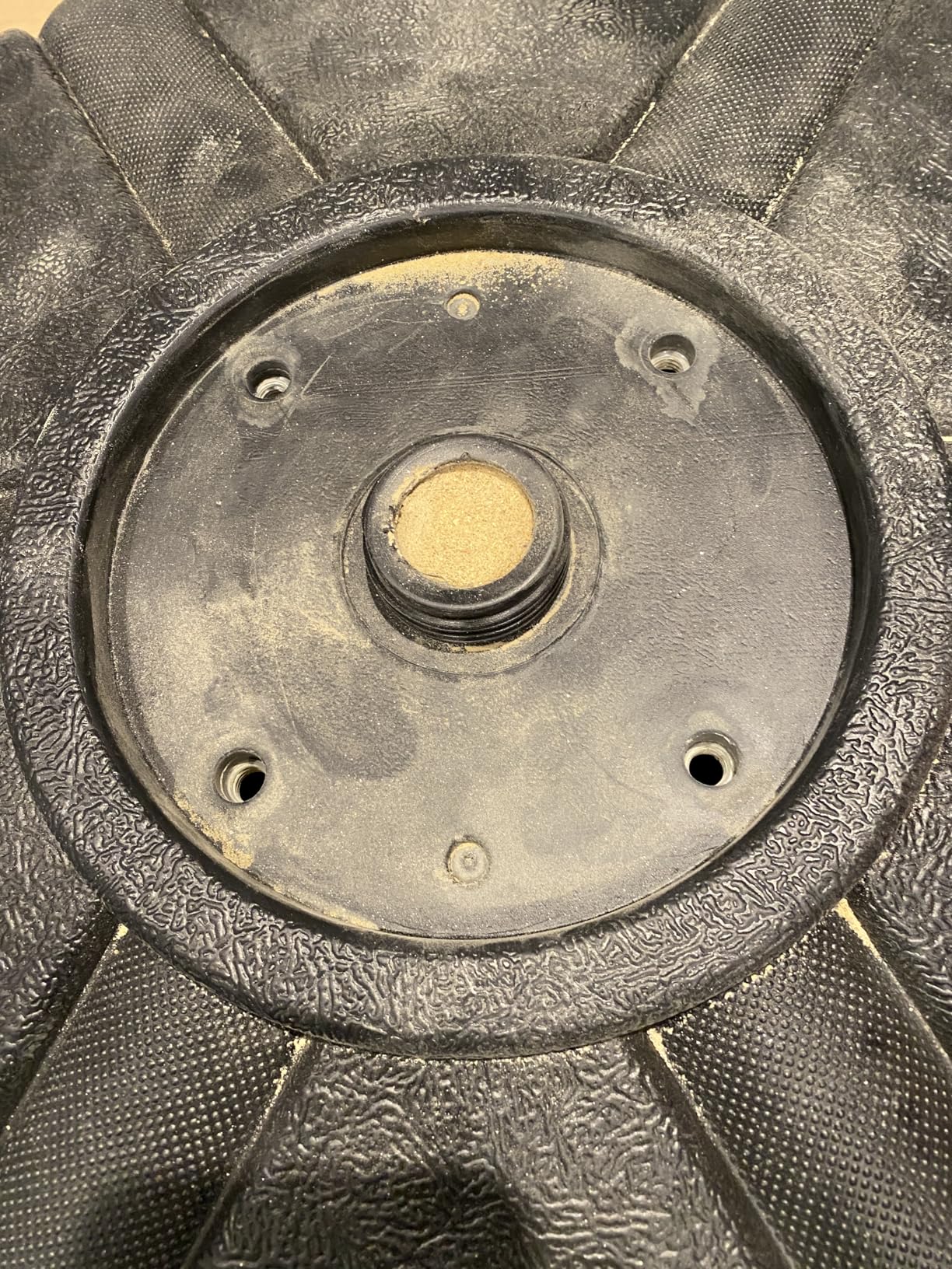 Everlast Freestanding Adjustable Punching Bag for Adults | Heavy Boxing Bag with Stand | Free Standing Punching Bag for Boxing, Muay Thai, MMA, Home Gym Training customer photo 1