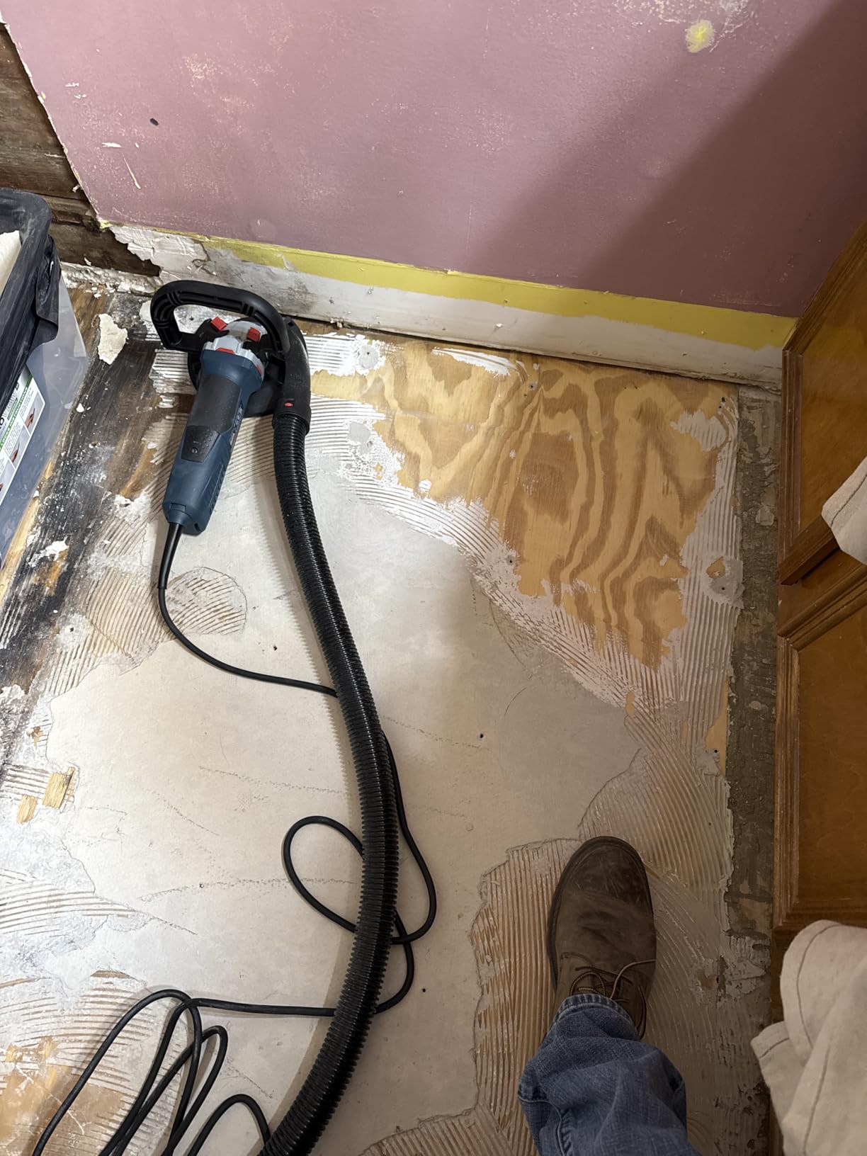 BOSCH VAC090AH Portable 9 Gallon Dust Extractor with Auto Filter Clean and HEPA Filter customer photo 2