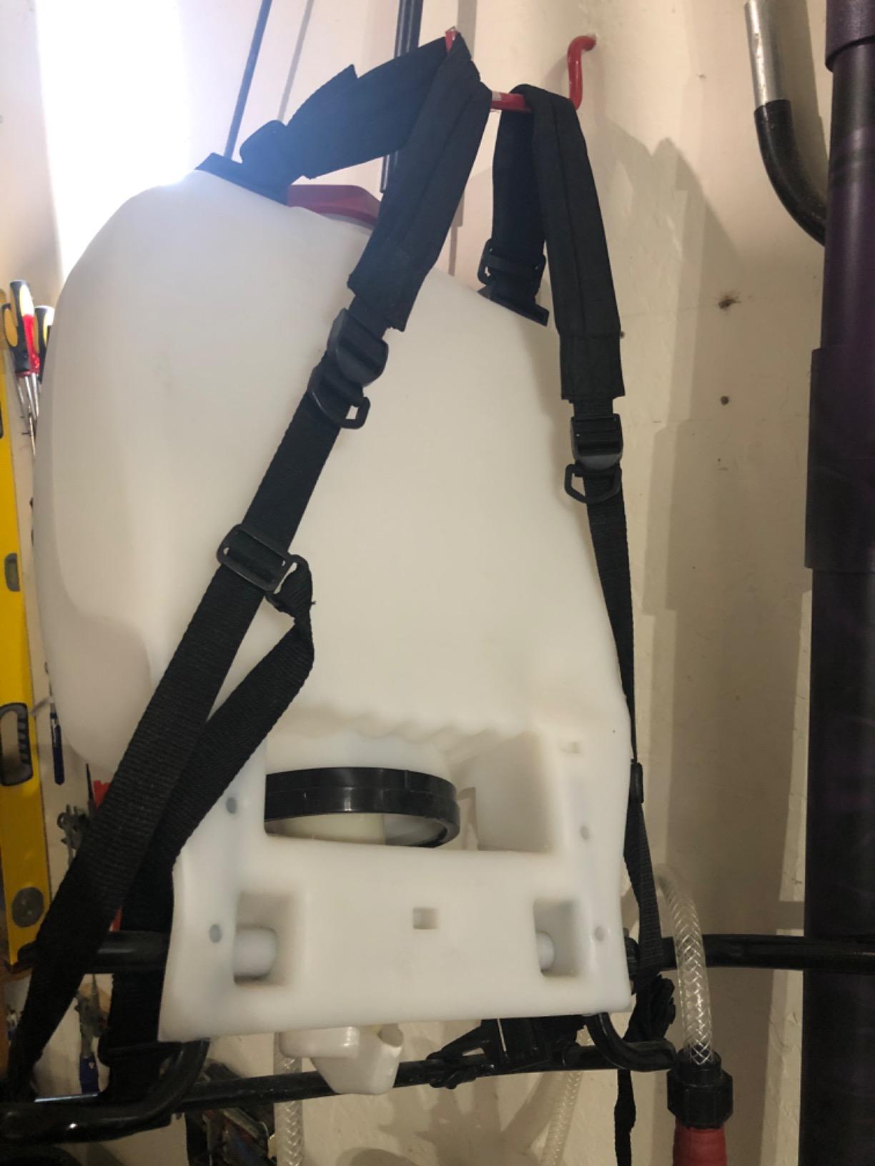 Chapin International 63924 4-Gallon 24V Extended Spray Battery Backpack Sprayer, with Adjustable Brass Nozzle, 1-Pack, Translucent White customer photo 2