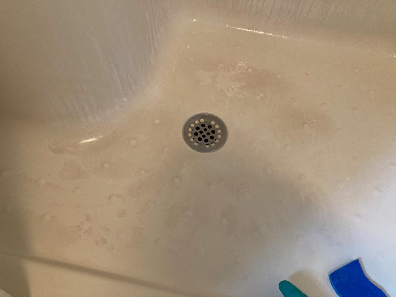STAR BRITE Ultimate Fiberglass Stain Remover - Easy-to-Use Marine Grade Solution to Eliminate Tough Rust, Leaf & Waterline Stains for Boats and More - Maximum Cleaning Power Gel Spray customer photo 2