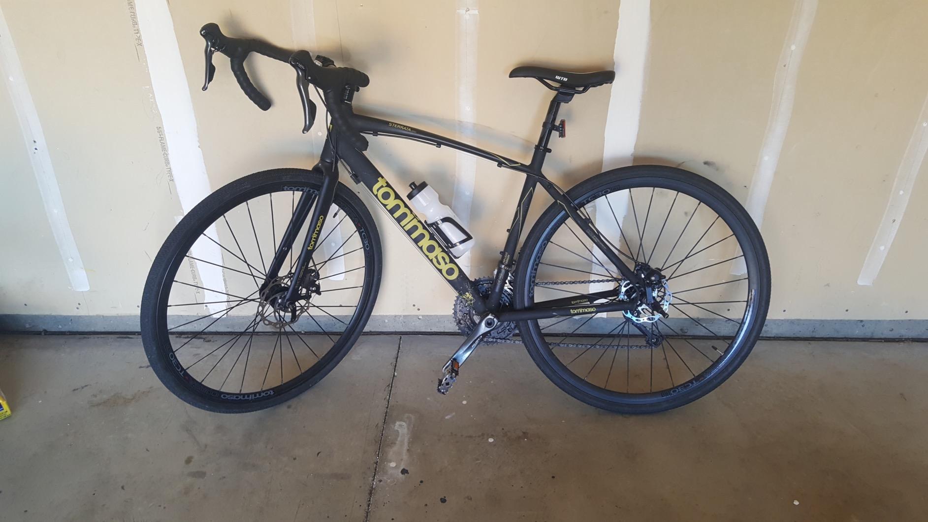 Tommaso Sterrata Sport Performance Aluminum Gravel Bike Carbon Fork Shimano Claris 24 Speeds Road Bicycle Men Road Bikes for Men customer photo 1