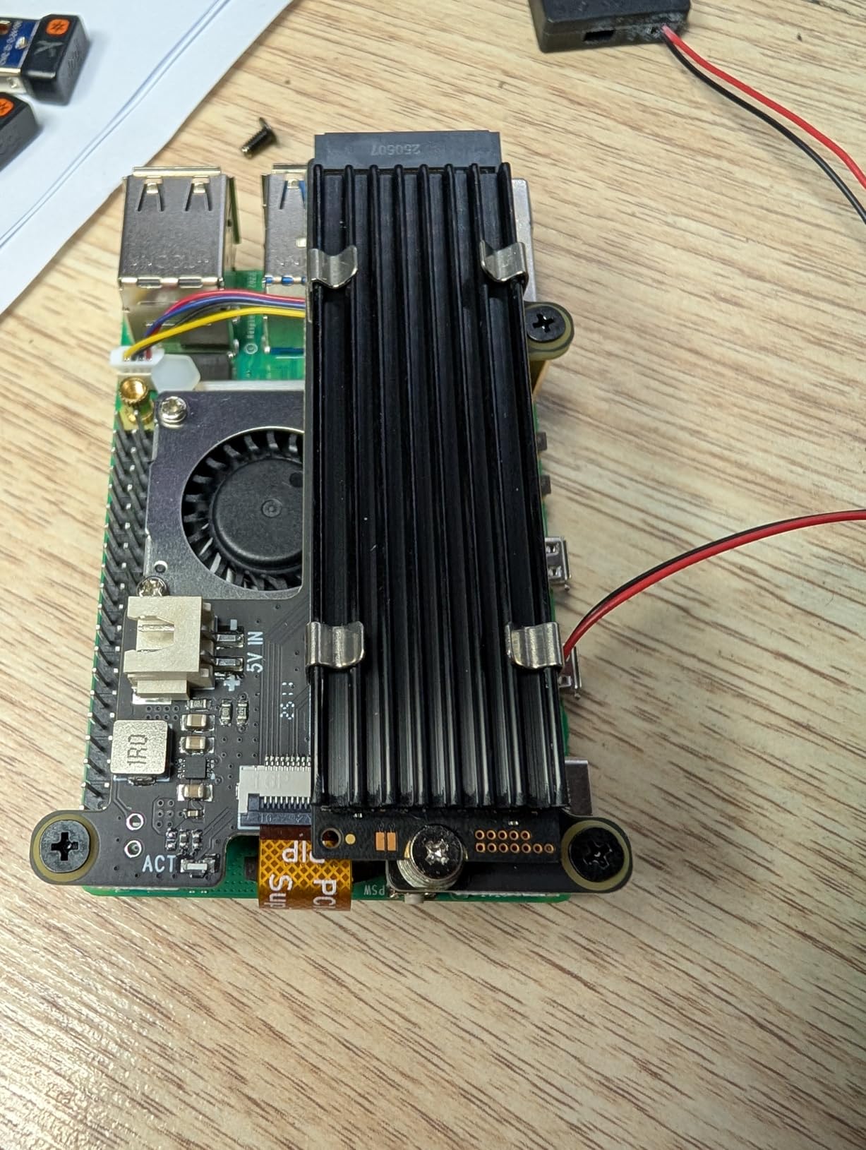 GLOTRENDS M.2 Heatsink Kits with Thermal Pad for 2280 M.2 SSD, Fit for Desktop PC/PS5/PS5 Slim Installation, 22x70x3mm Aluminum Body customer photo 1