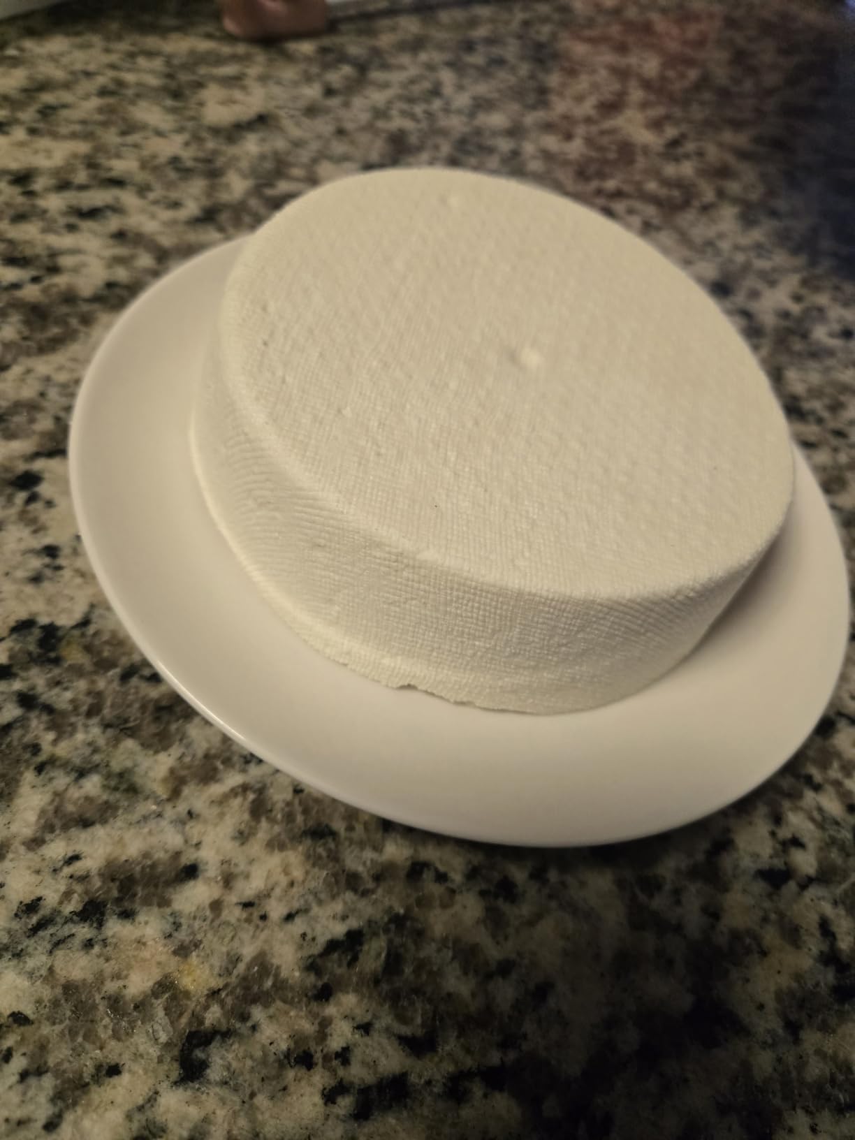 PetriStor Cheese Mold for Cheese Making Cheese with Follower Piston 1.3QT and Cheesecloth - Cheese Form Mold - Cheese Making Basket - Paneer Cheese Press Mold - Molde Para Queso customer photo 1