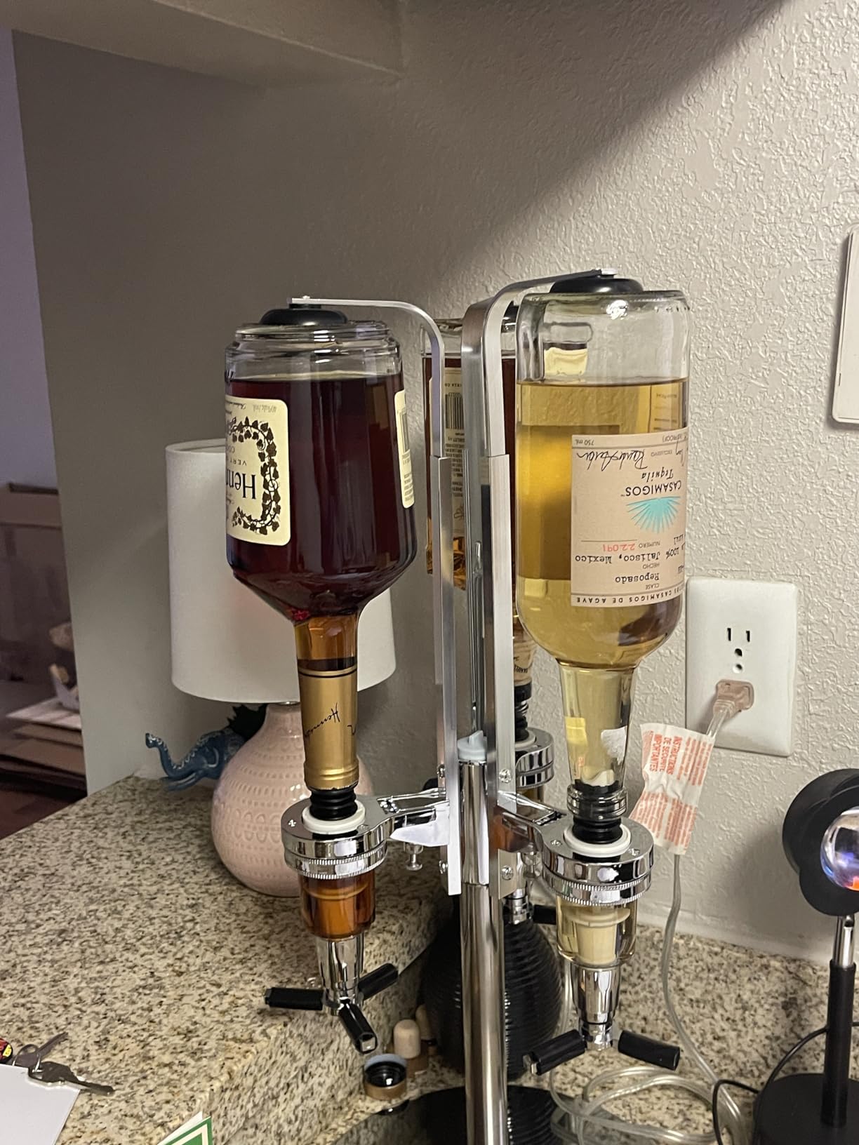 Godinger 6 Bottle Liquor Dispenser, Revolving Whiskey Bottle Dispenser Holder customer photo 1