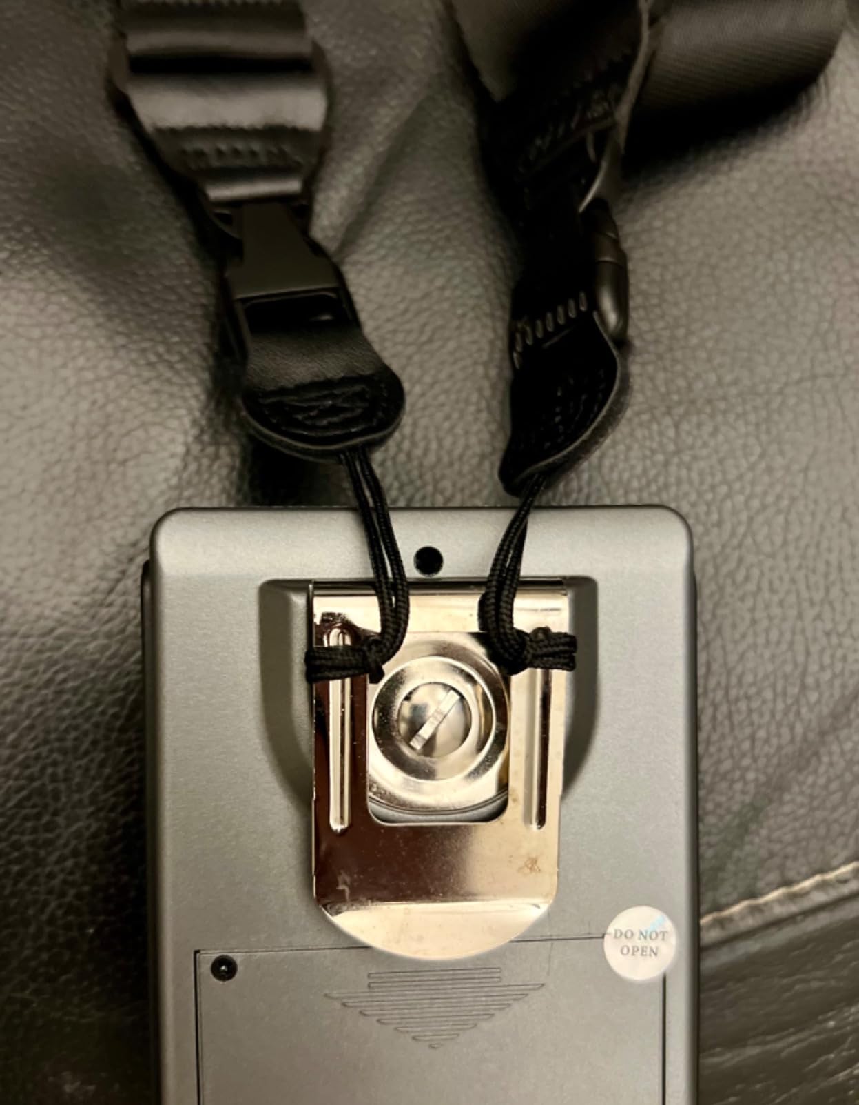 iSTIM EV-805 TENS EMS 4 Channel Rechargeable Combo Machine Unit - Muscle Stimulator + Back Pain Relief and Management- 24 Programs/Backlit (Including Electrodes Pads) customer photo 2