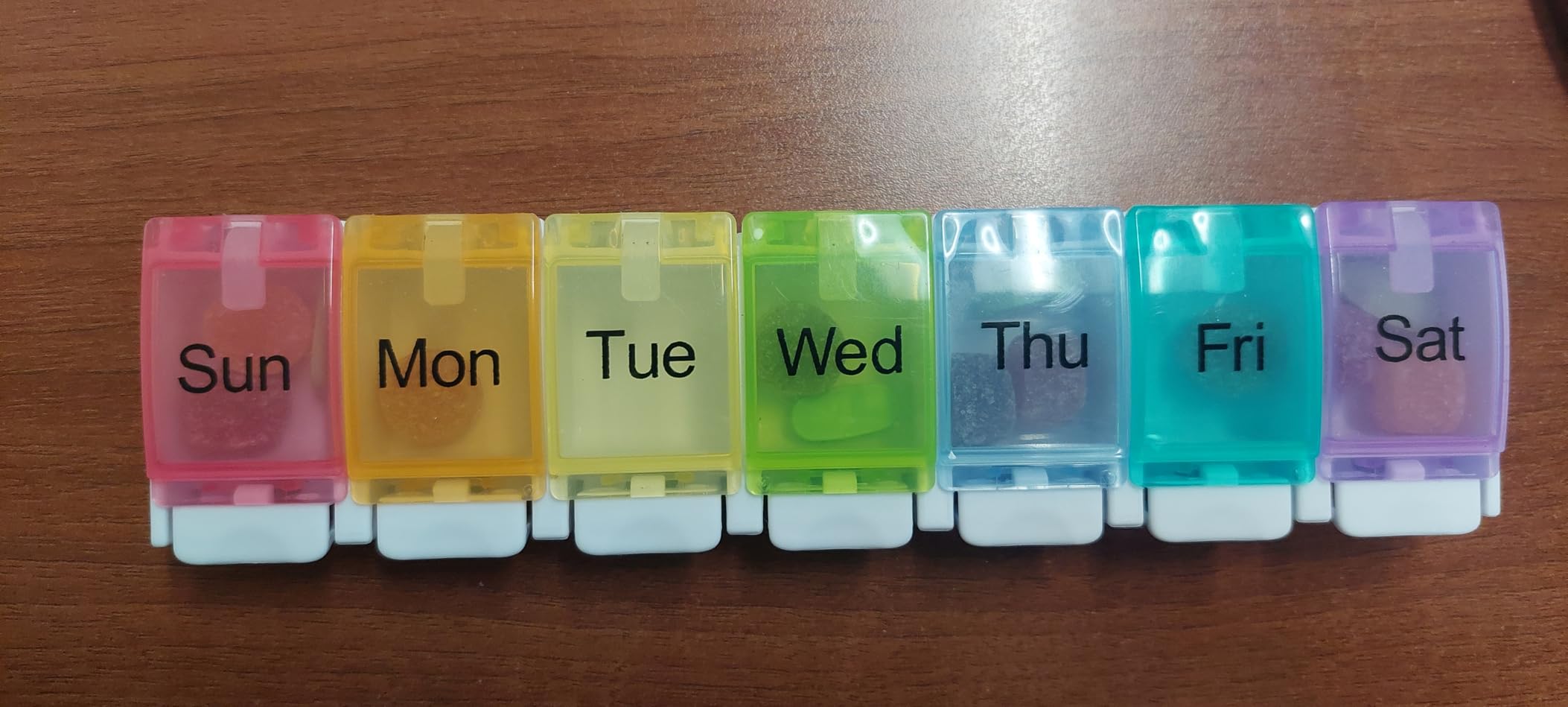 AUVON Weekly Pill Organizer Arthritis Friendly, BPA Free Travel 7 Day Pill Box Case with Spring Open Design and Large Compartment to Hold Vitamins, Cod Liver Oil, Supplements and Medication customer photo 1