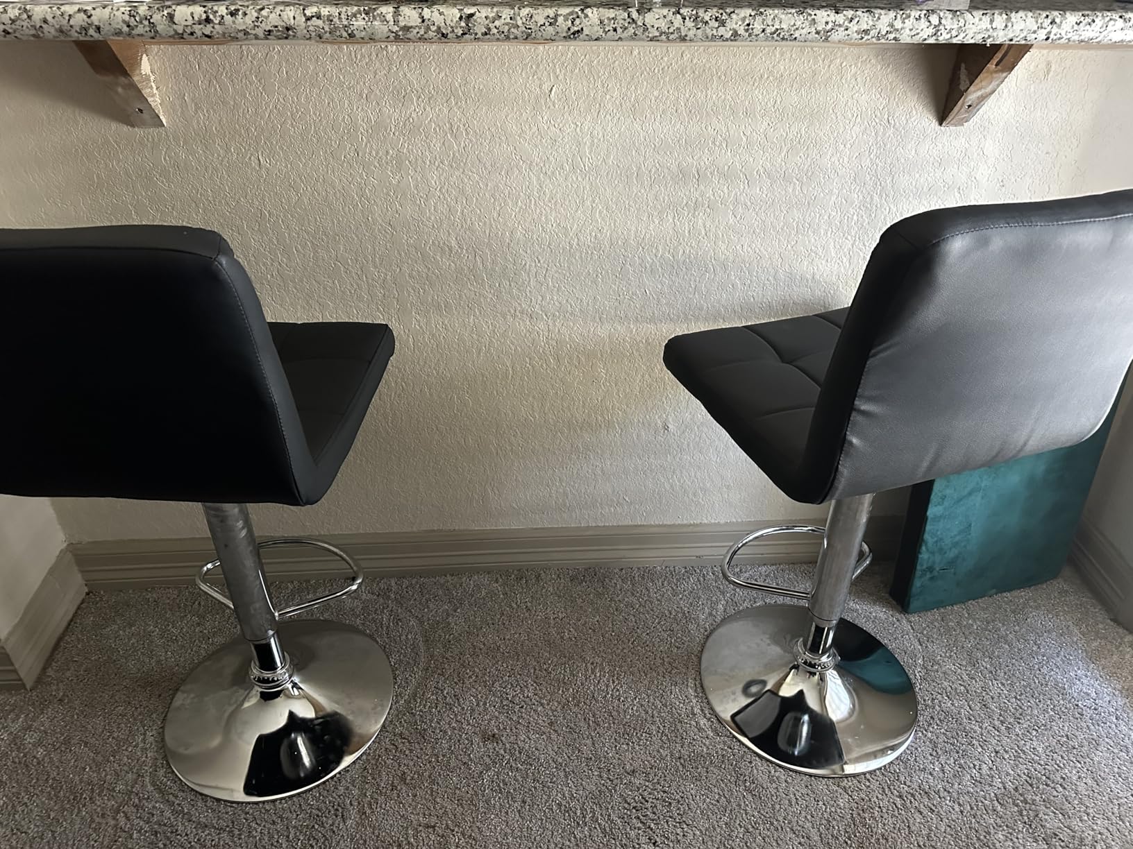 BestOffice Bar Stools Set of 2, Adjustable PU Leather Swivel Barstools, Modern Counter Stools with Back and Footrest, Counter Height Barstools for Bar, Kitchen and Dining Room customer photo 2
