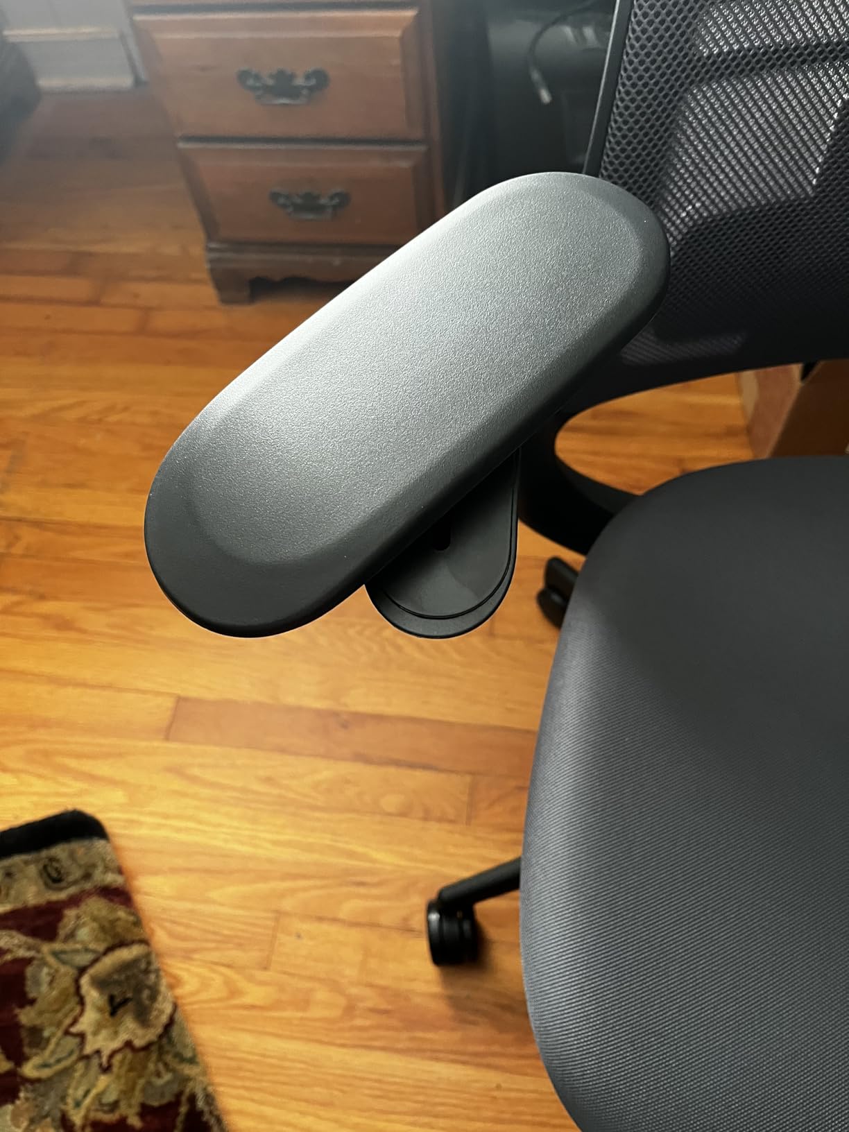 Steelcase Series 1 Office Chair - Ergonomic Work Chair with Wheels for Carpet - Helps Support Productivity - Weight-Activated Controls, Back & Arm Support - Easy Assembly - Licorice customer photo 2