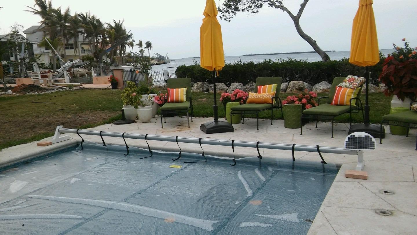 Automatic Motorized Solar Blanket Cover Reel/Roller for Rectangular in-ground Swimming Pools up to 20x40' - Solar Battery Powered, Click-of-Button Simple Operation customer photo 2