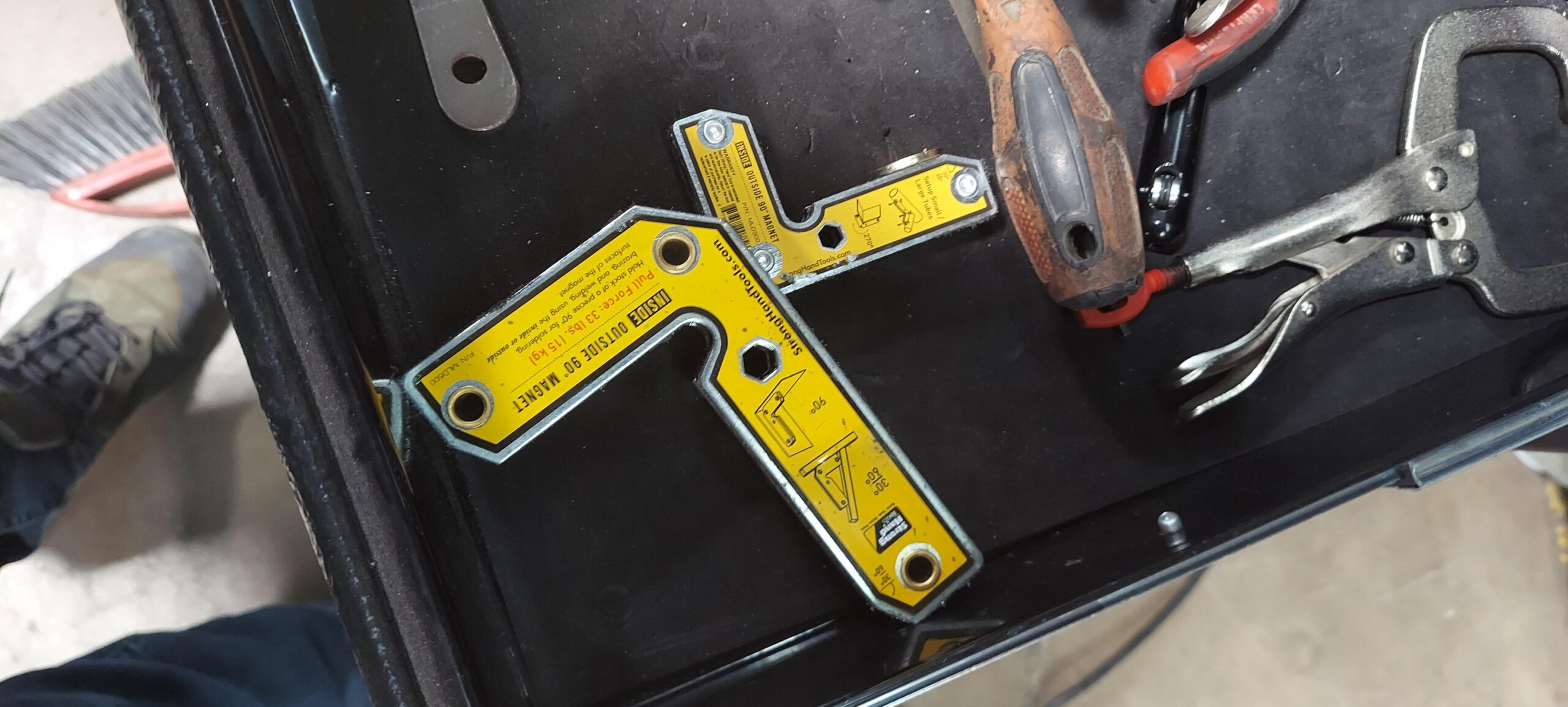 Strong Hand Tools, Angle Magnetic Square Kit, Inside/Outside Magnets, Fixed Angle, 90 degree (30 degree, 60 degree), Mag. Pull Force 20/33 lbs, 3 inch/5 inch Length, Welding Square, MLDT350 customer photo 1