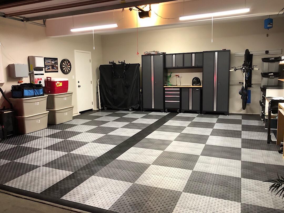 NewAge Products Garage Storage Cabinets Steel Bold Series 7 Piece Sets Includes Bamboo Worktop, Multi-Use lockers, Wall, Base and Rolling Tool Cabinets, Gray, 50421 customer photo 2