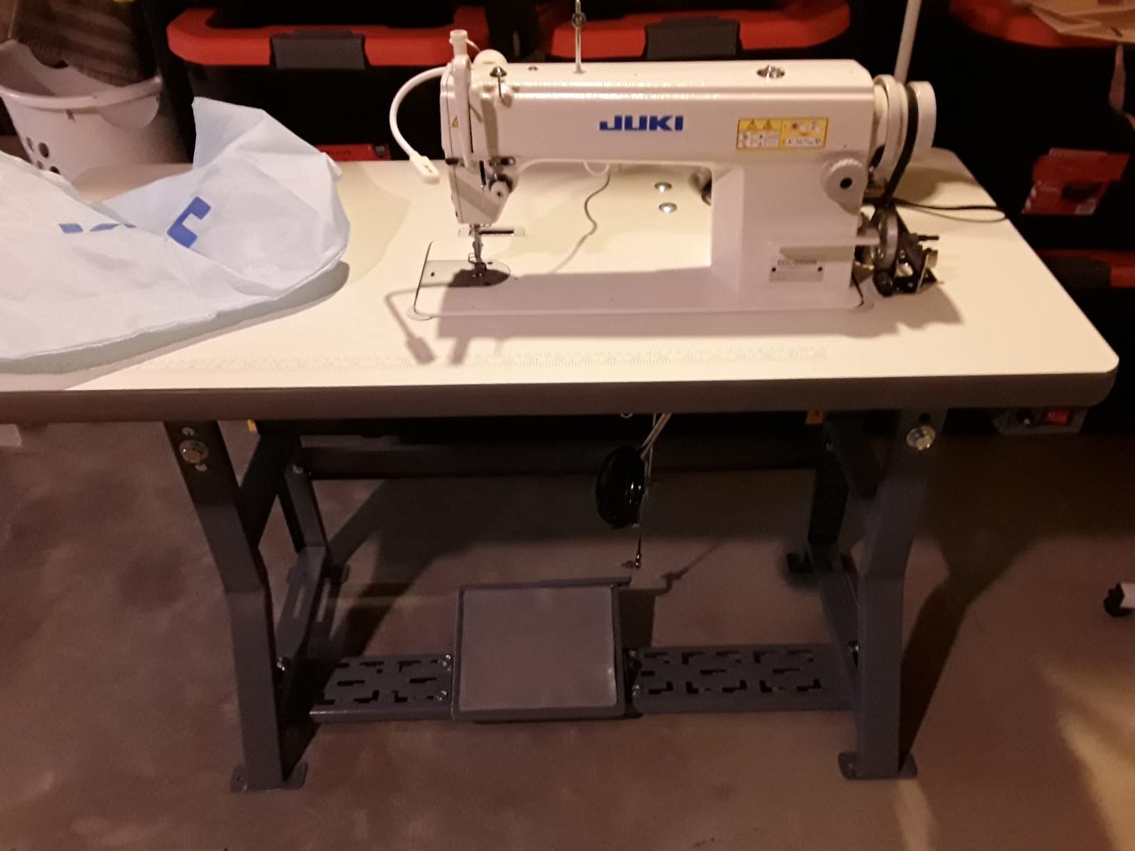 Juki DDL-5550 LockStitch Industrial Sewing Machine + chair, table,servo motor,lamp,DDL5550n Made in Japan DIY customer photo 1
