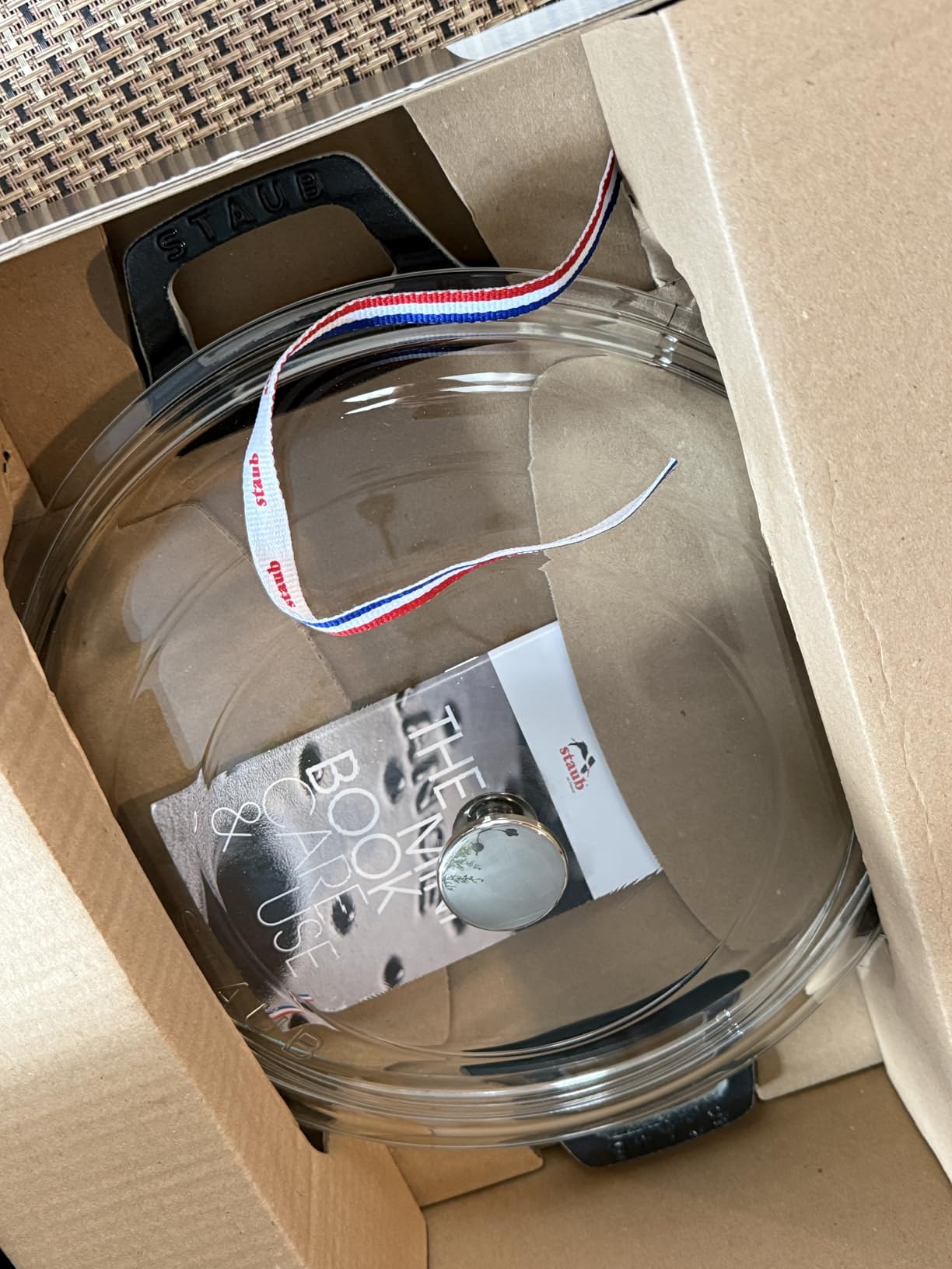 Staub Cast Iron Braiser with Glass Lid, Dutch Oven, 3.5-quart, Matte Black customer photo 1