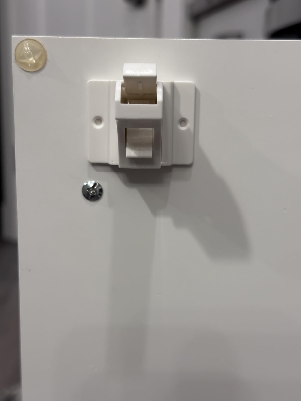 Vmaisi Adhesive Magnetic Cabinet Locks (12 Locks and 2 Keys) customer photo 1