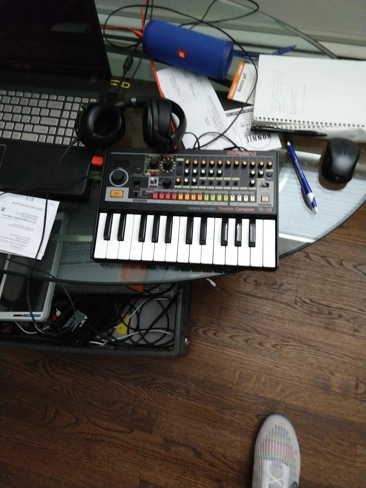 Roland TR-8S Rhythm Performer | Advanced Drum Machine with Classic TR Drum Sounds Including the TR-808, TR-909, TR-707, TR-727, TR-606 & CR-78 | ACB Technology | 128 Kits | Customizable Effects customer photo 2