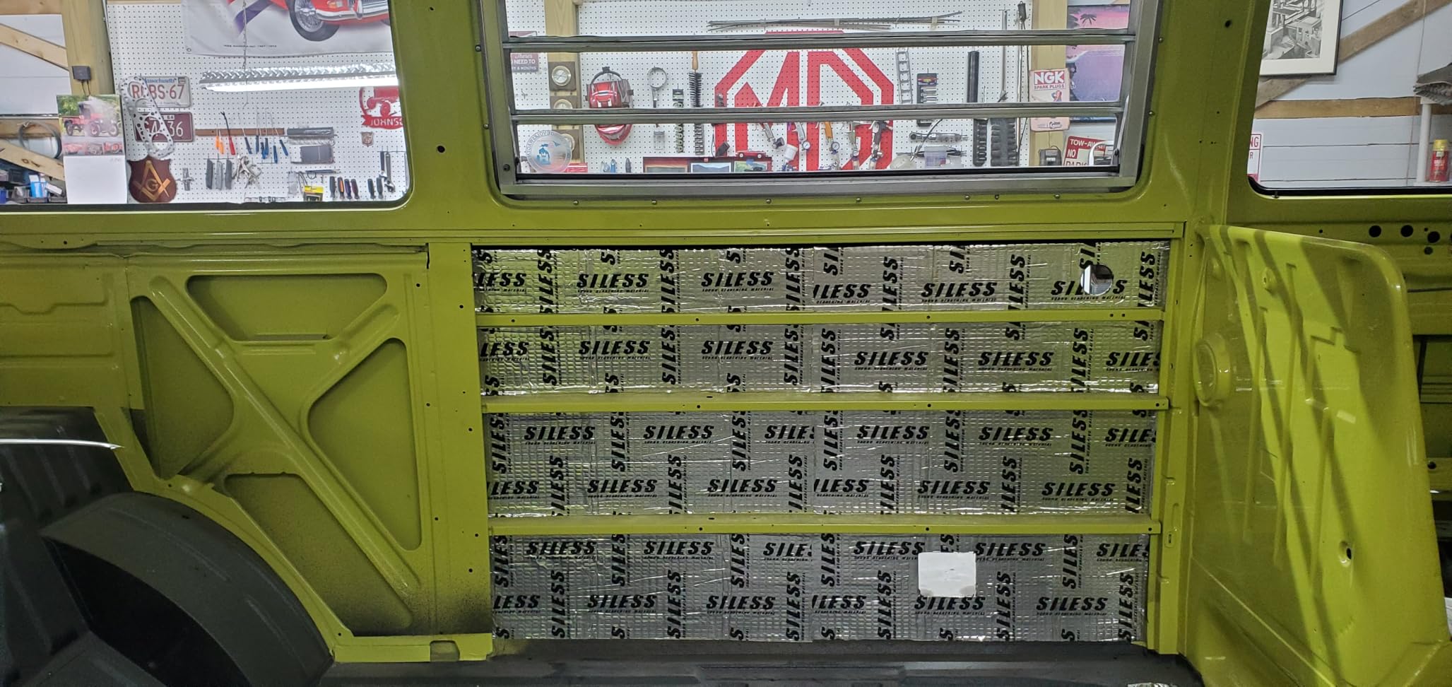 Siless 80 mil (2mm) 36 sqft (3.4 sqm) Car Sound Deadening mat - Butyl Automotive Sound Deadener - Noise Insulation and Vibration Dampening Material (36 sqft) customer photo 1