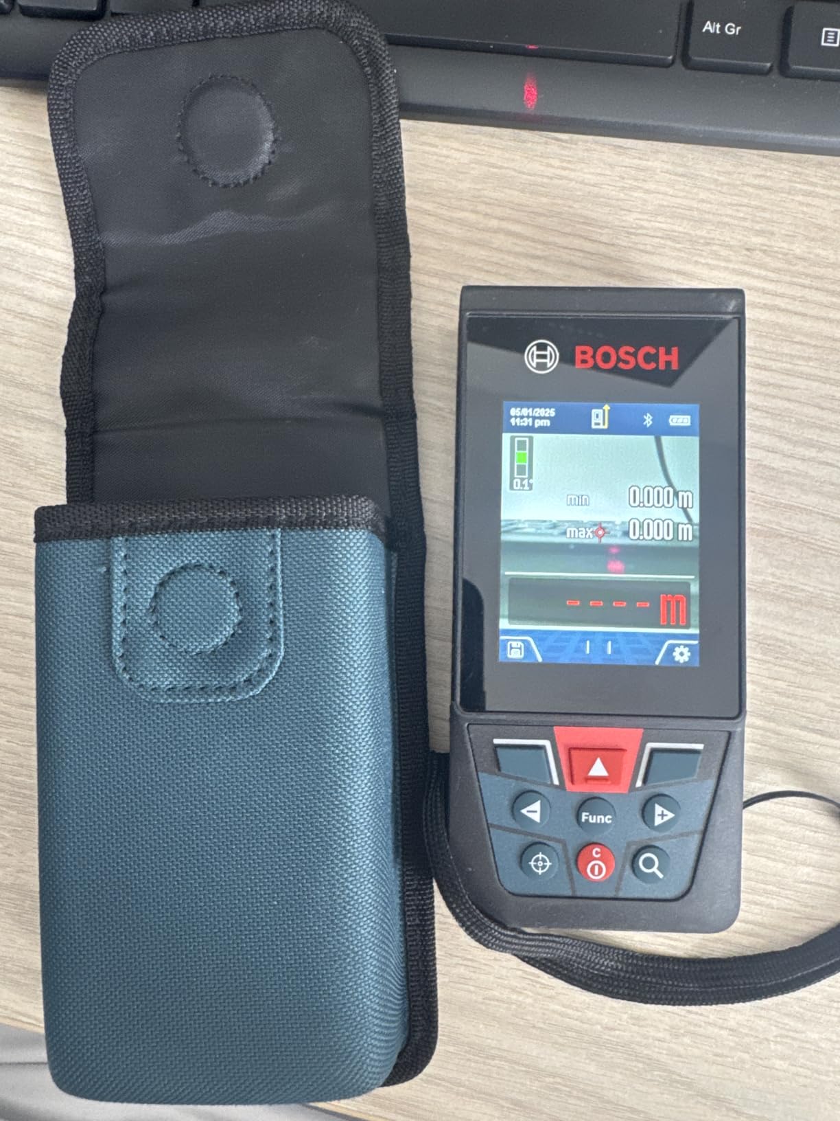 BOSCH GLM400CL 400 Ft Blaze Outdoor Connected Laser Measure with Lithium-Ion Battery customer photo 2
