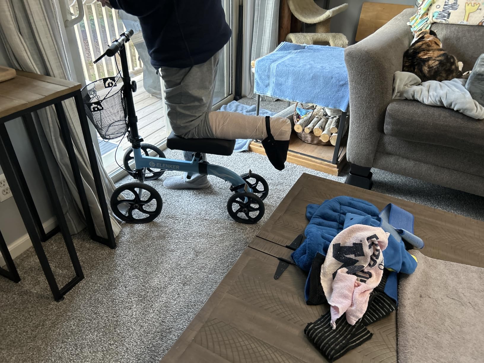 ELENKER Best Value Knee Walker with 10